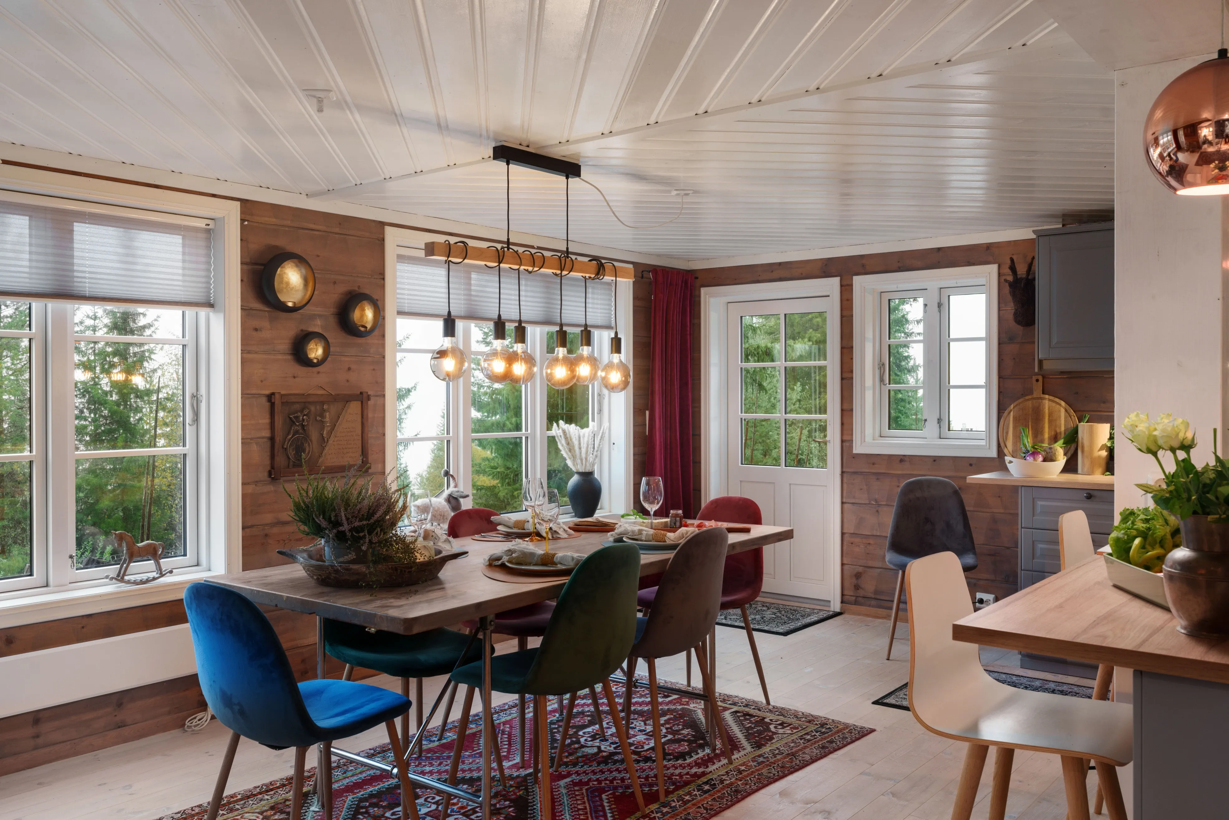 Spacious 5-Bedroom Cabin Near Nesfjellet Ski Centre, Norway - View image 11 of 45