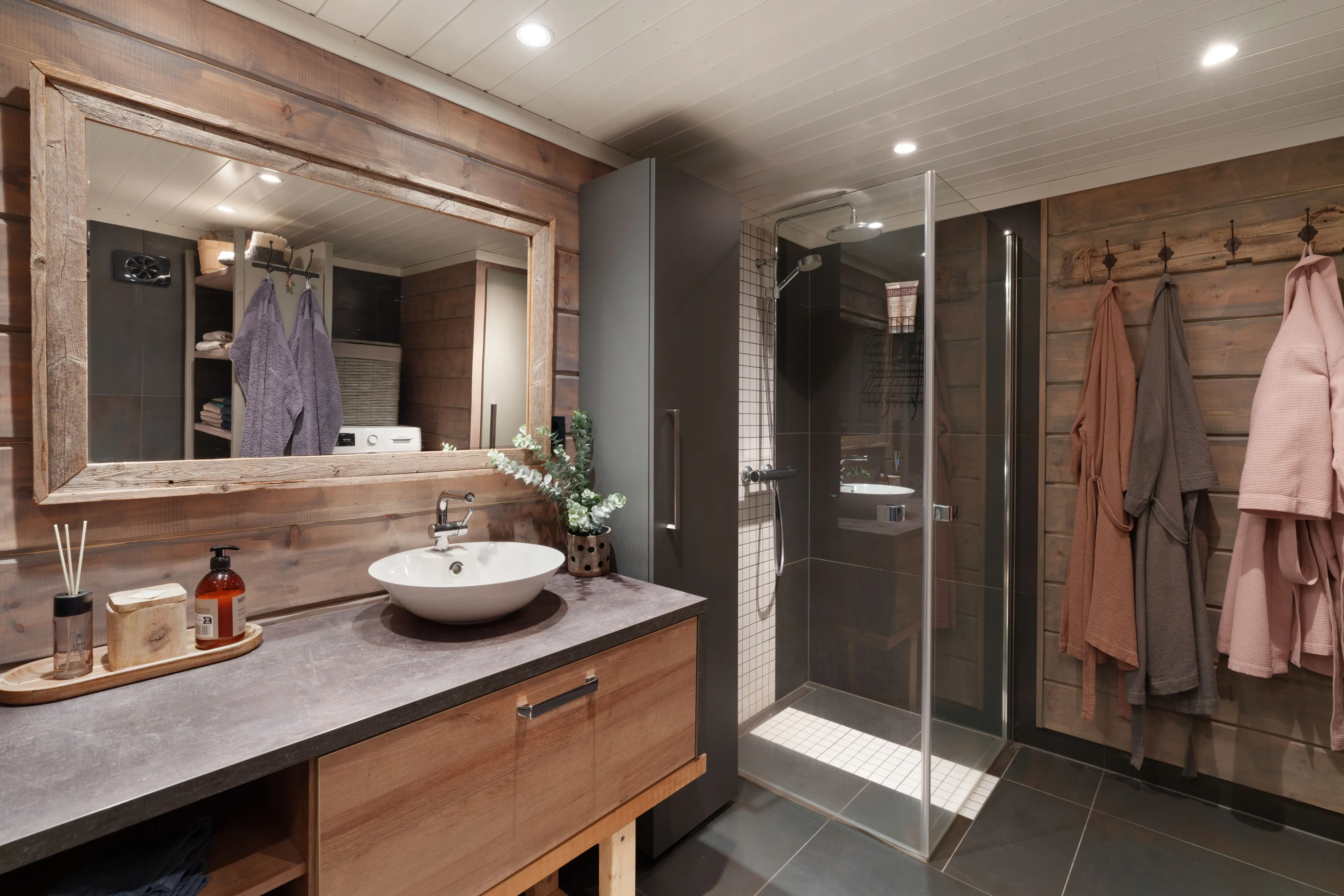 Spacious 5-Bedroom Cabin Near Nesfjellet Ski Centre, Norway - View image 19 of 45