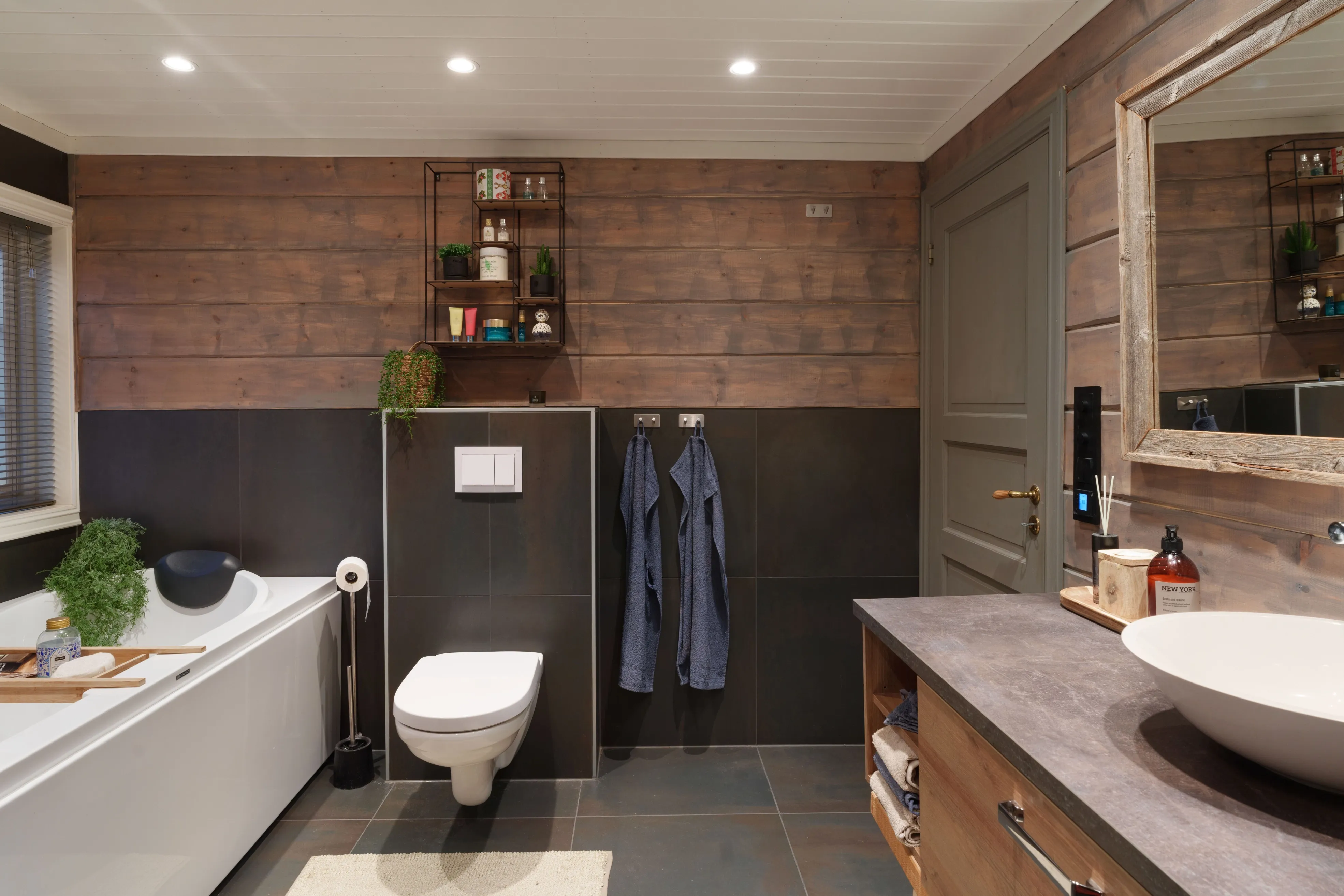 Spacious 5-Bedroom Cabin Near Nesfjellet Ski Centre, Norway - View image 21 of 45