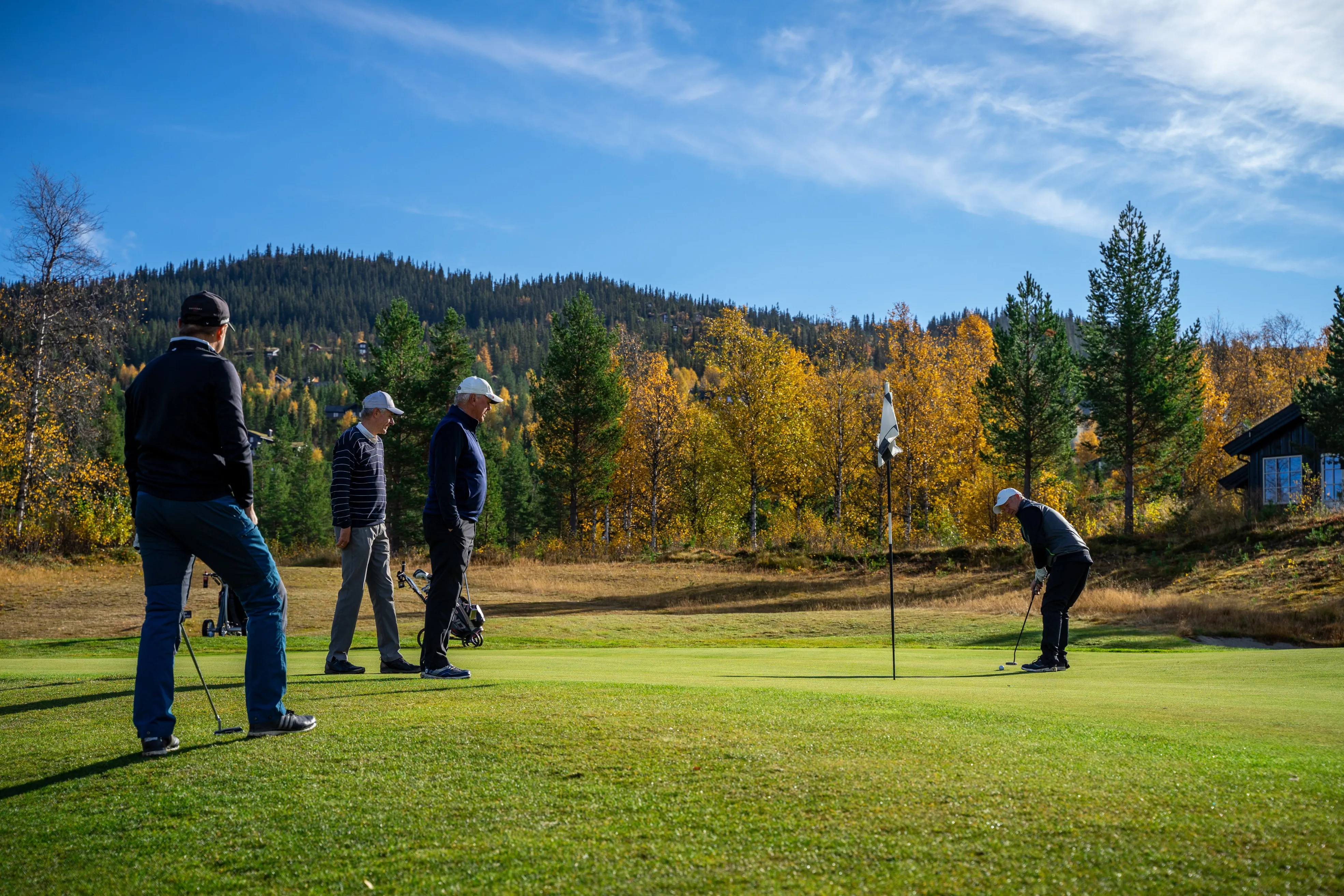Spacious 5-Bedroom Cabin Near Nesfjellet Ski Centre, Norway - View image 41 of 45