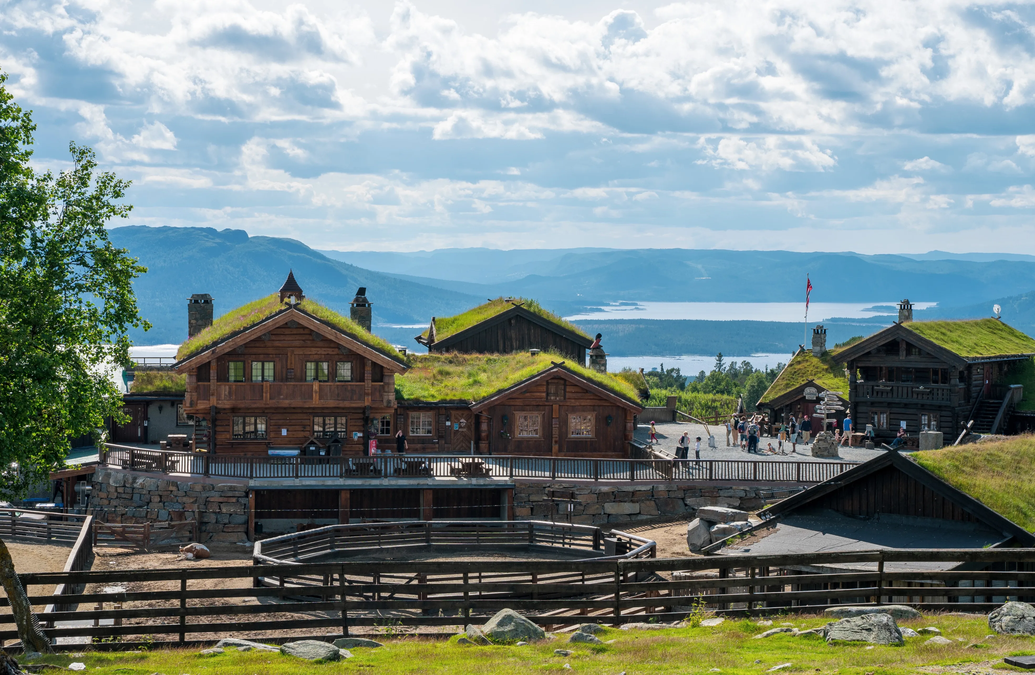 Spacious 5-Bedroom Cabin Near Nesfjellet Ski Centre, Norway - View image 43 of 45