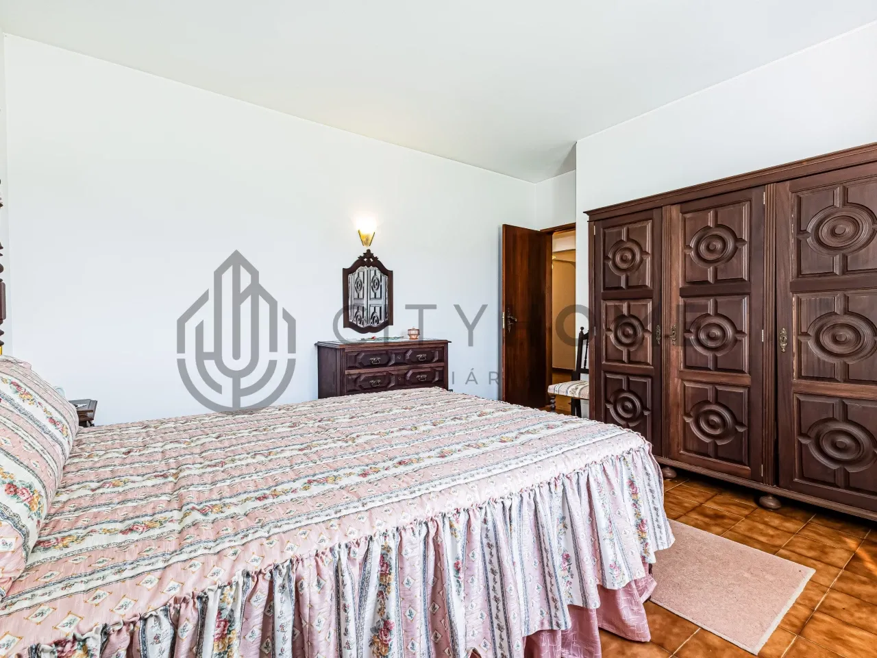 3-Bedroom House with Garden and Separate Apartment in Coastal Burgau, Portugal - View image 15 of 50