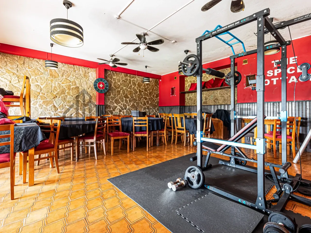 3-Bedroom House with Garden and Separate Apartment in Coastal Burgau, Portugal - View image 37 of 50