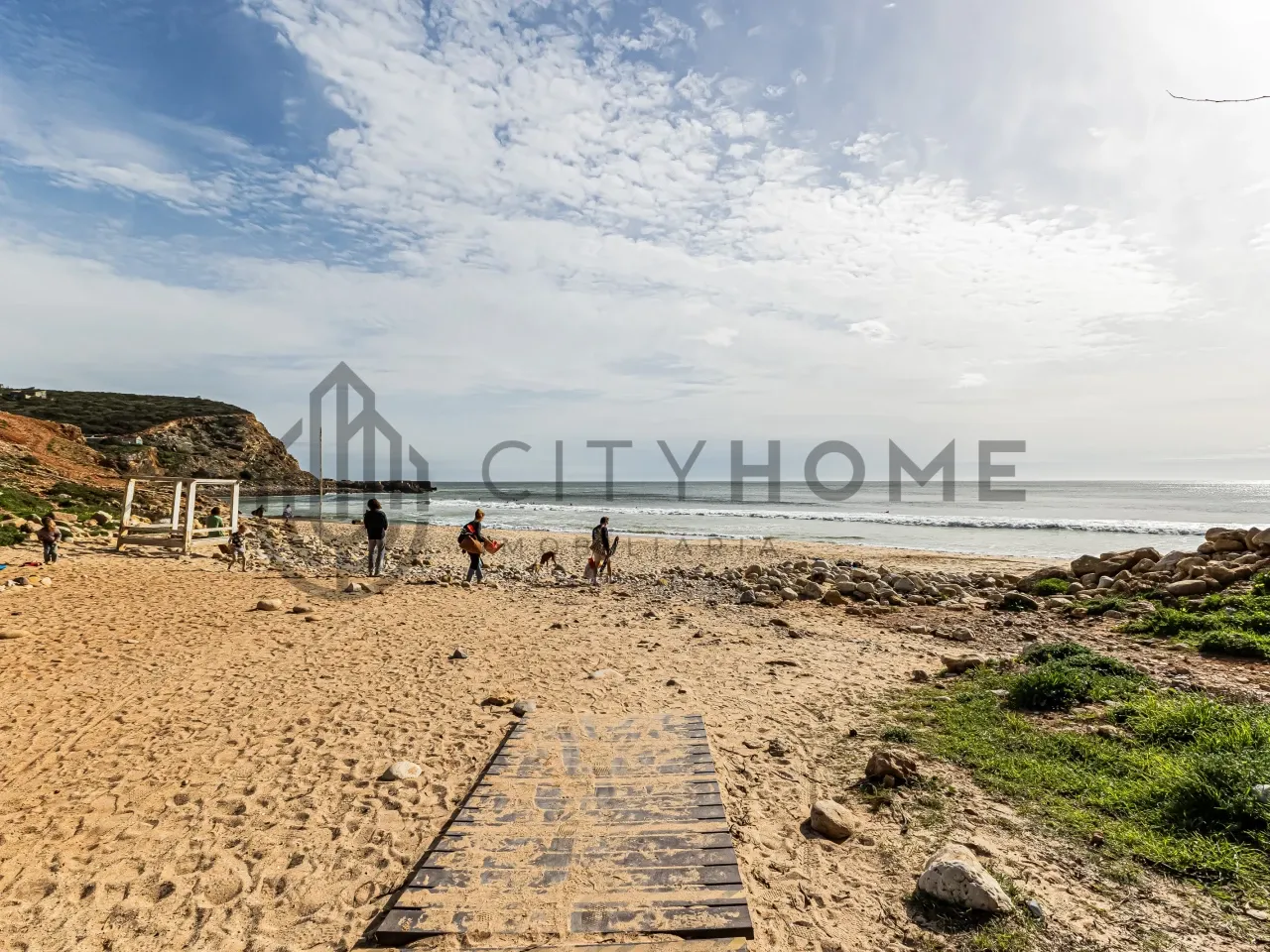 3-Bedroom House with Garden and Separate Apartment in Coastal Burgau, Portugal - View image 47 of 50