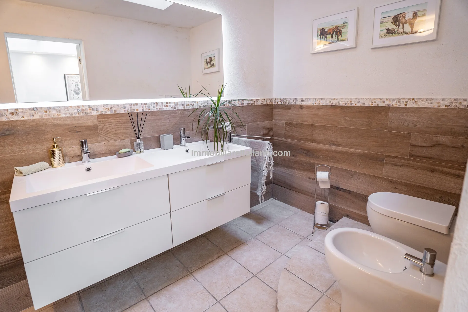 Moderne 4-etagers rækkehus i Sansepolcro med moderne bekvemmeligheder - Vis billede 16 af 59