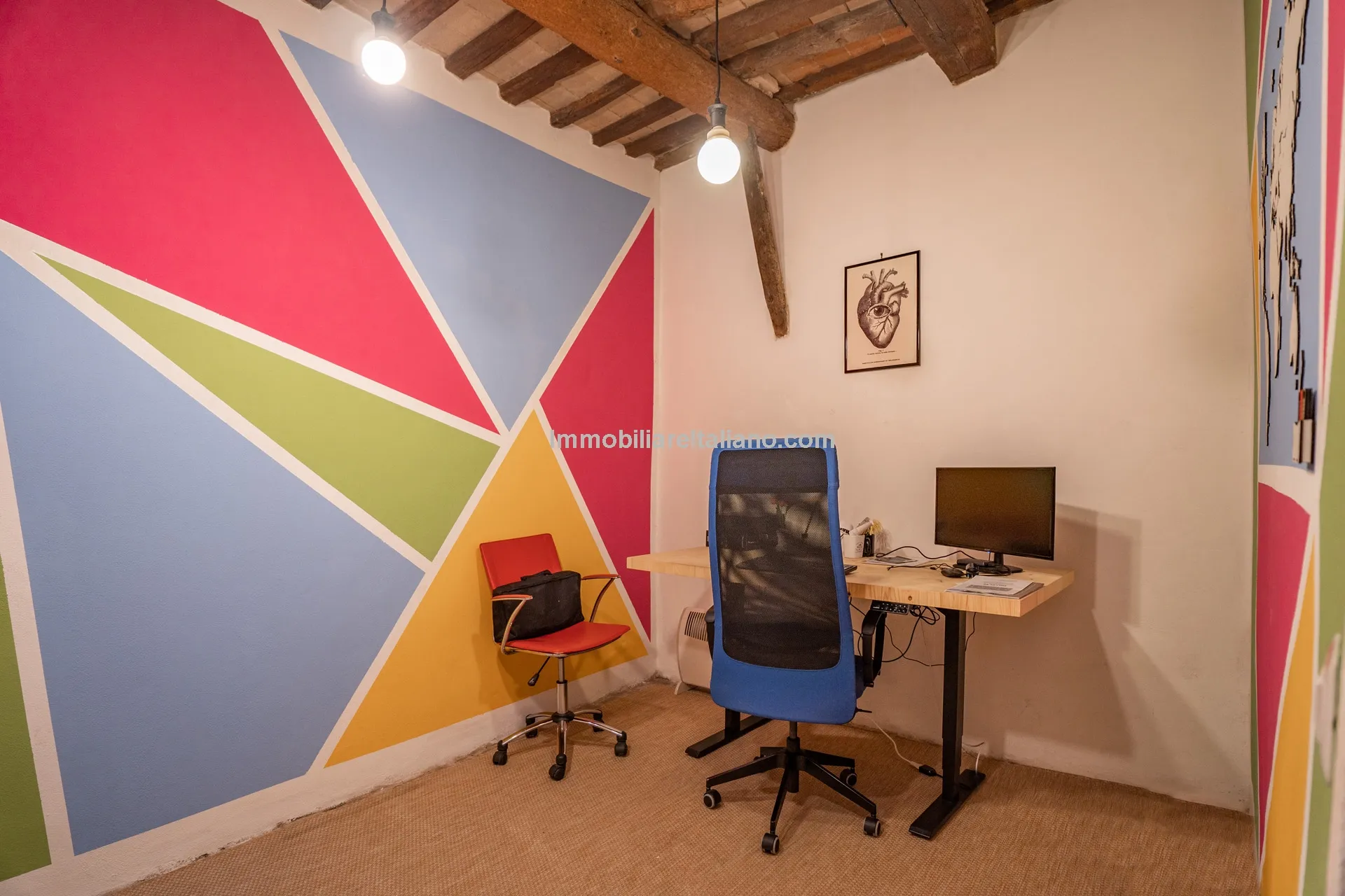 Moderne 4-etagers rækkehus i Sansepolcro med moderne bekvemmeligheder - Vis billede 22 af 59