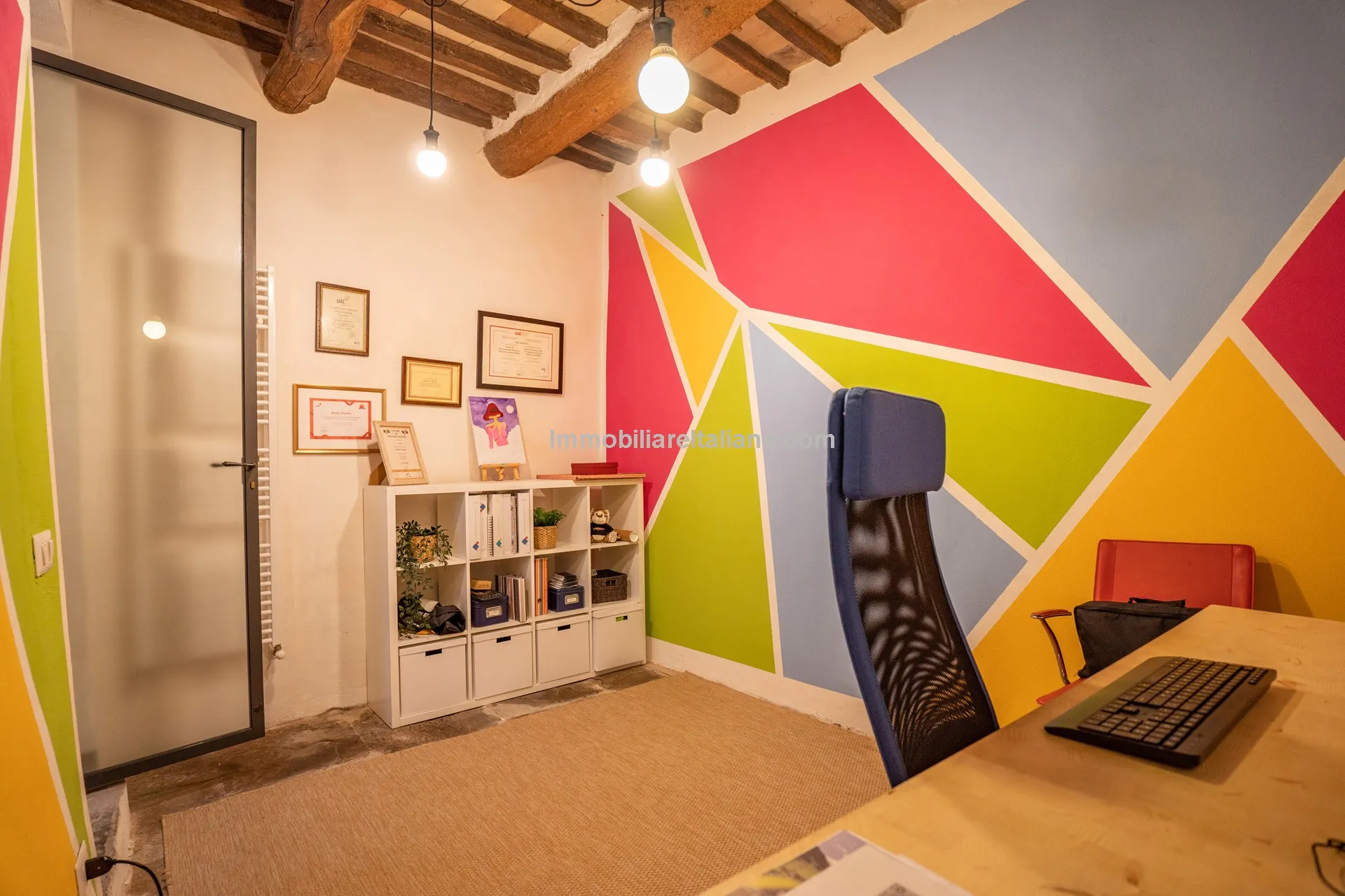 Moderne 4-etagers rækkehus i Sansepolcro med moderne bekvemmeligheder - Vis billede 23 af 59