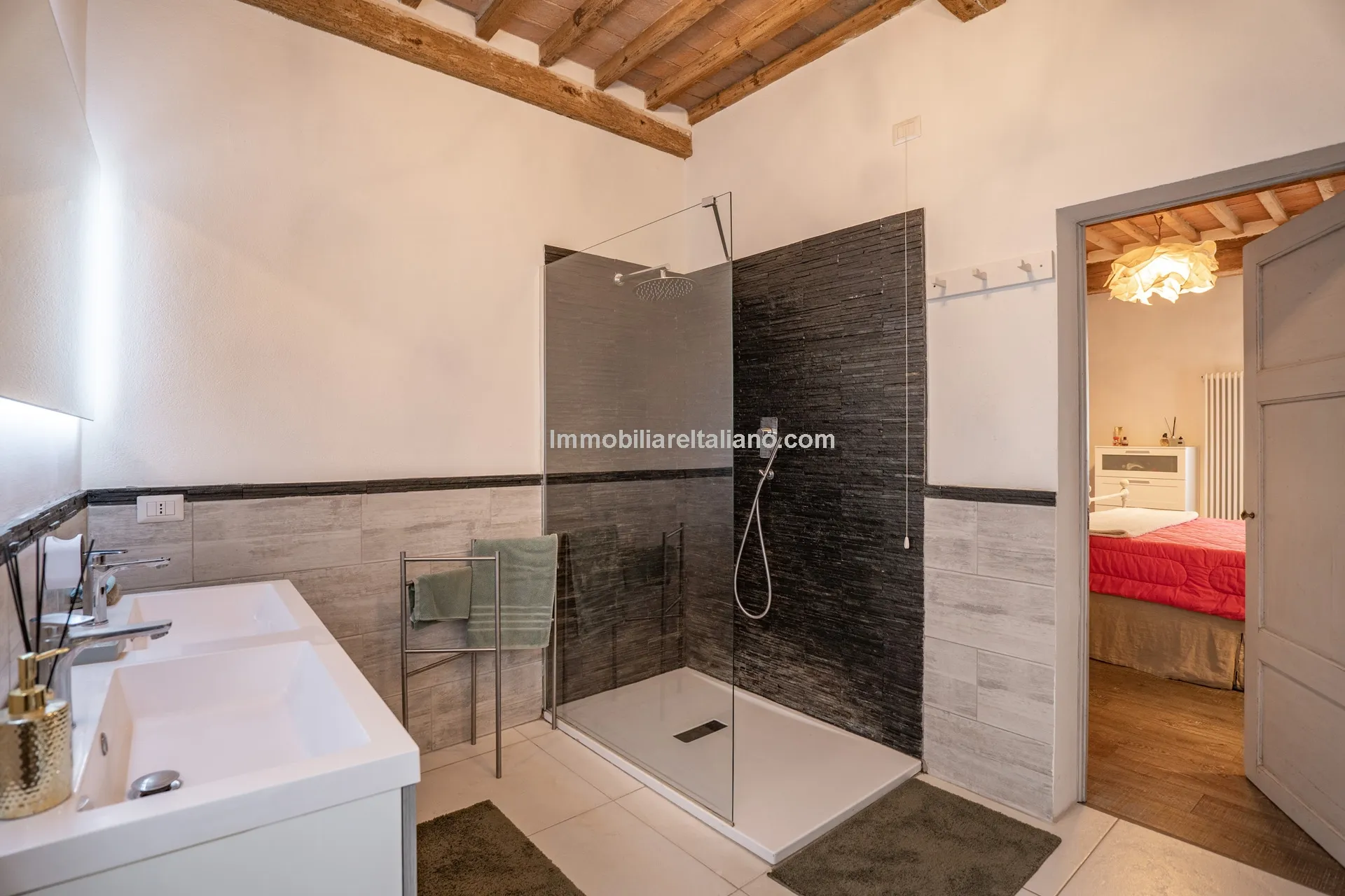 Moderne 4-etagers rækkehus i Sansepolcro med moderne bekvemmeligheder - Vis billede 34 af 59