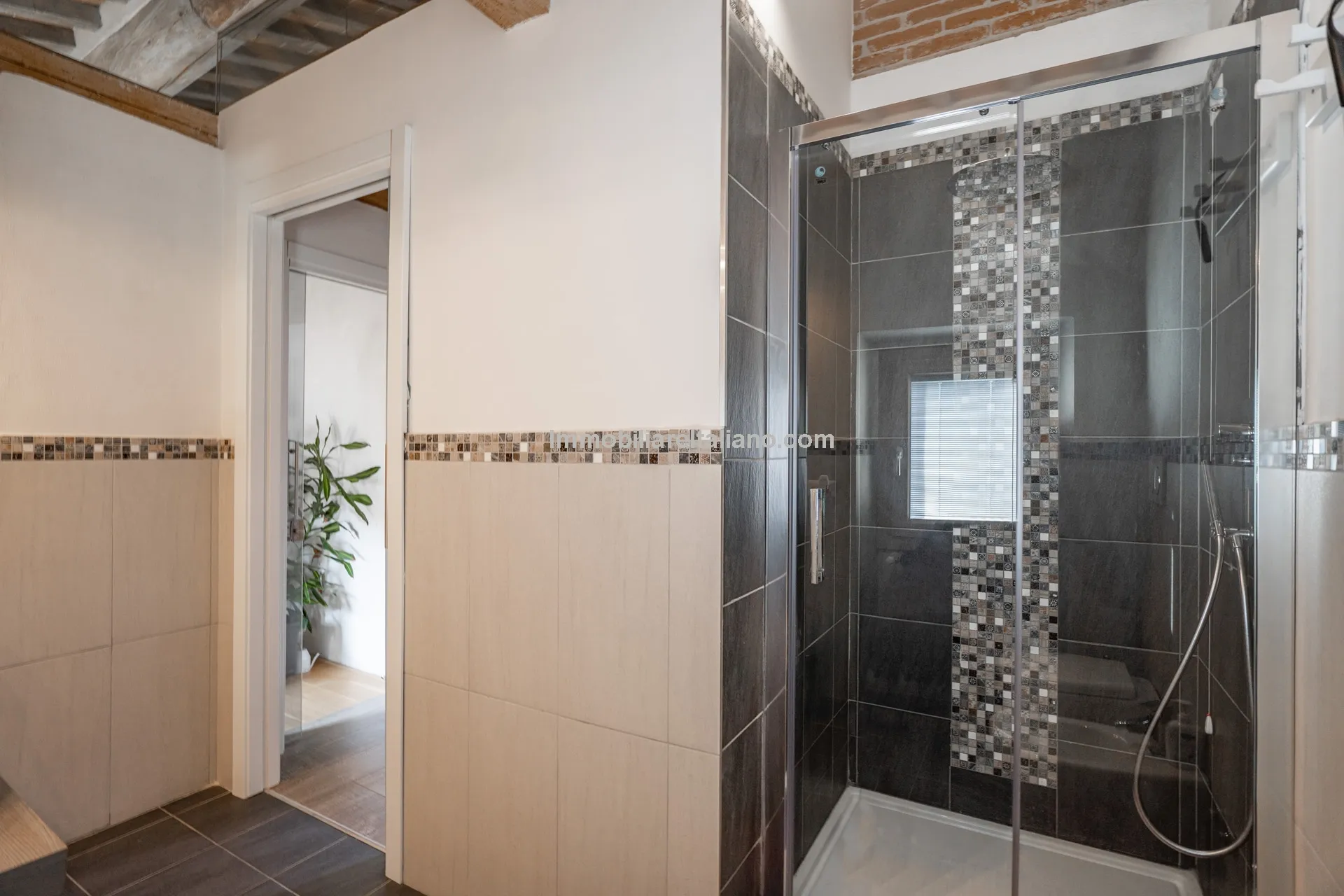 Moderne 4-etagers rækkehus i Sansepolcro med moderne bekvemmeligheder - Vis billede 42 af 59