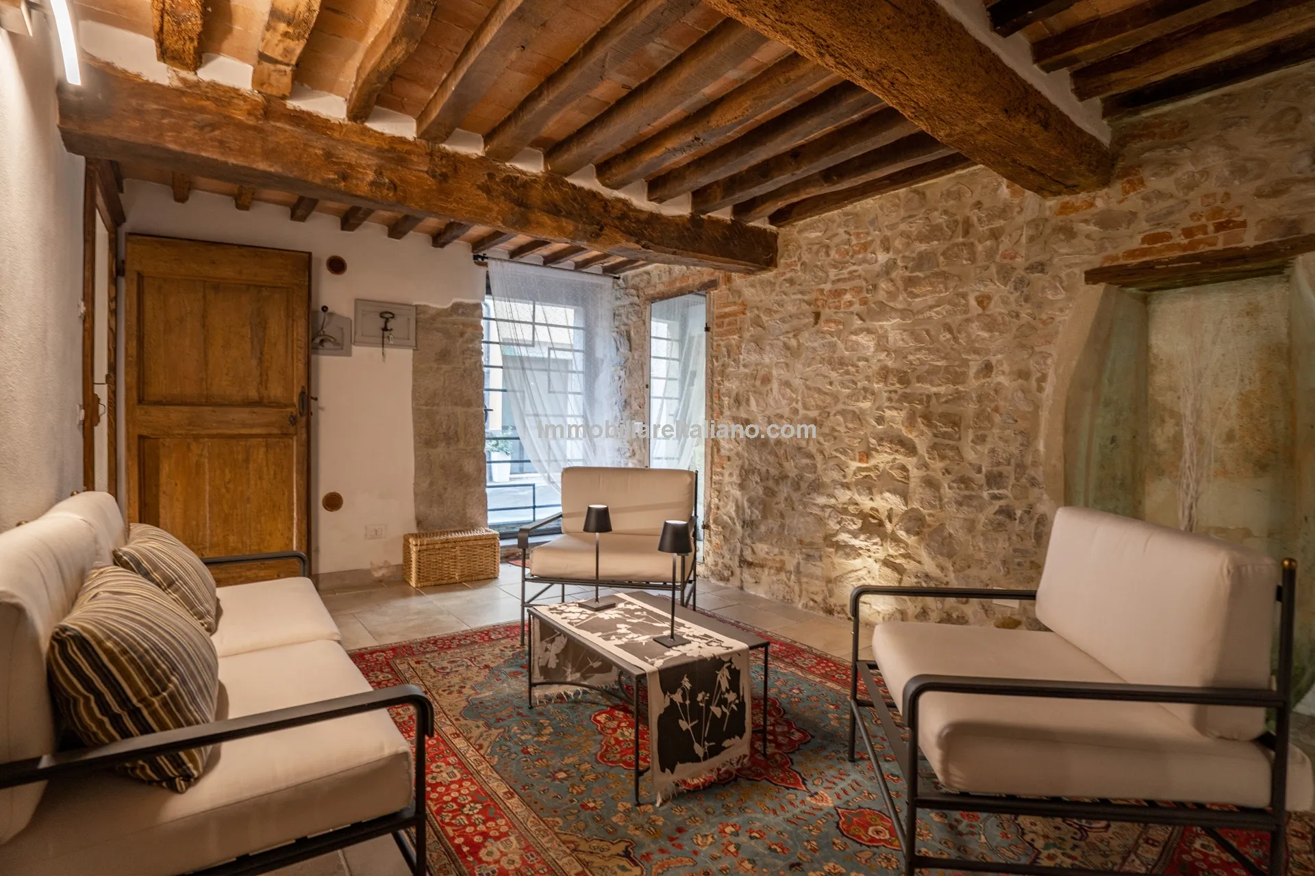 Moderne 4-etagers rækkehus i Sansepolcro med moderne bekvemmeligheder - Vis billede 46 af 59