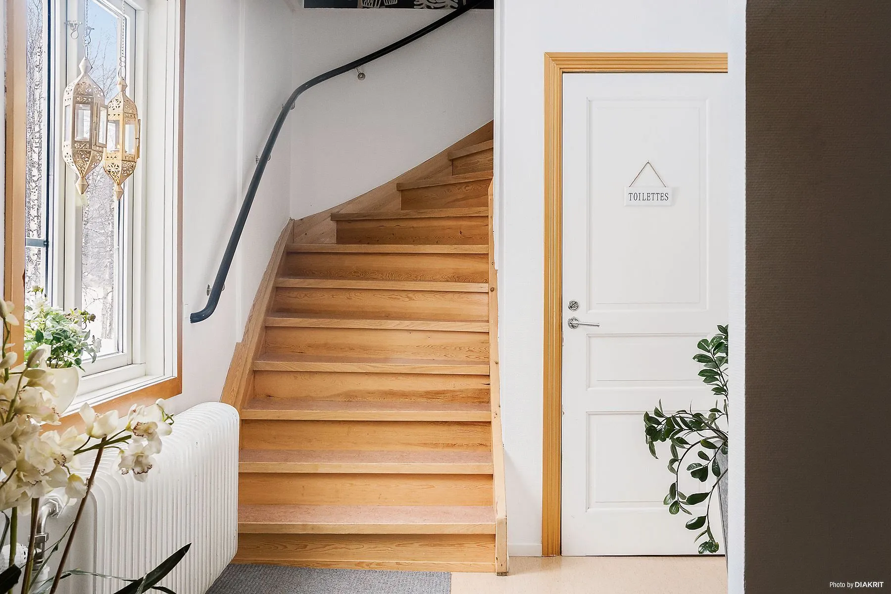 1930s Swedish Country House with Expansive Grounds in Hemavan - Image 3