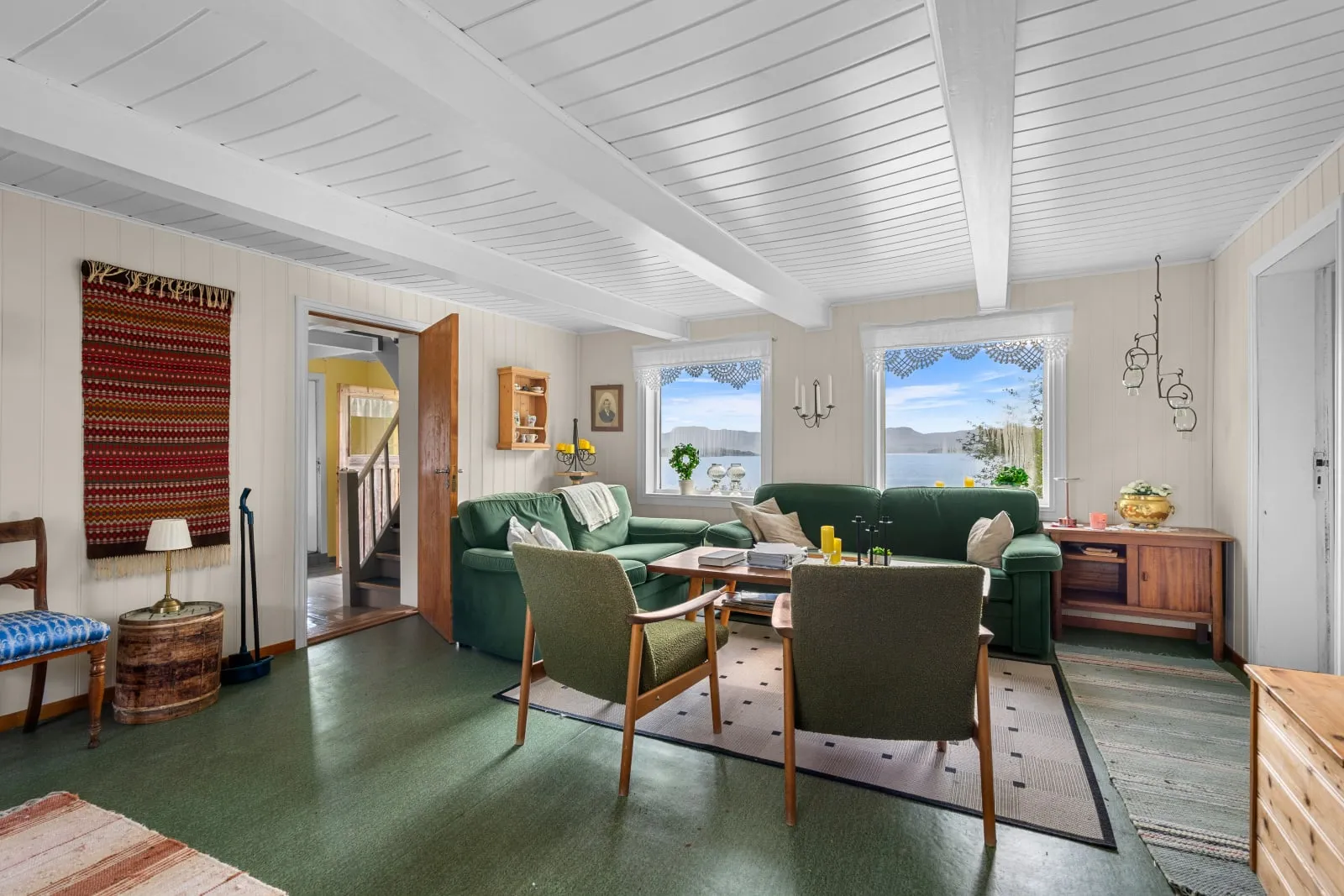 Expansive 7-Bedroom 1800s Country House on 142 Acres in Scenic Foldfjorden - View image 12 of 46