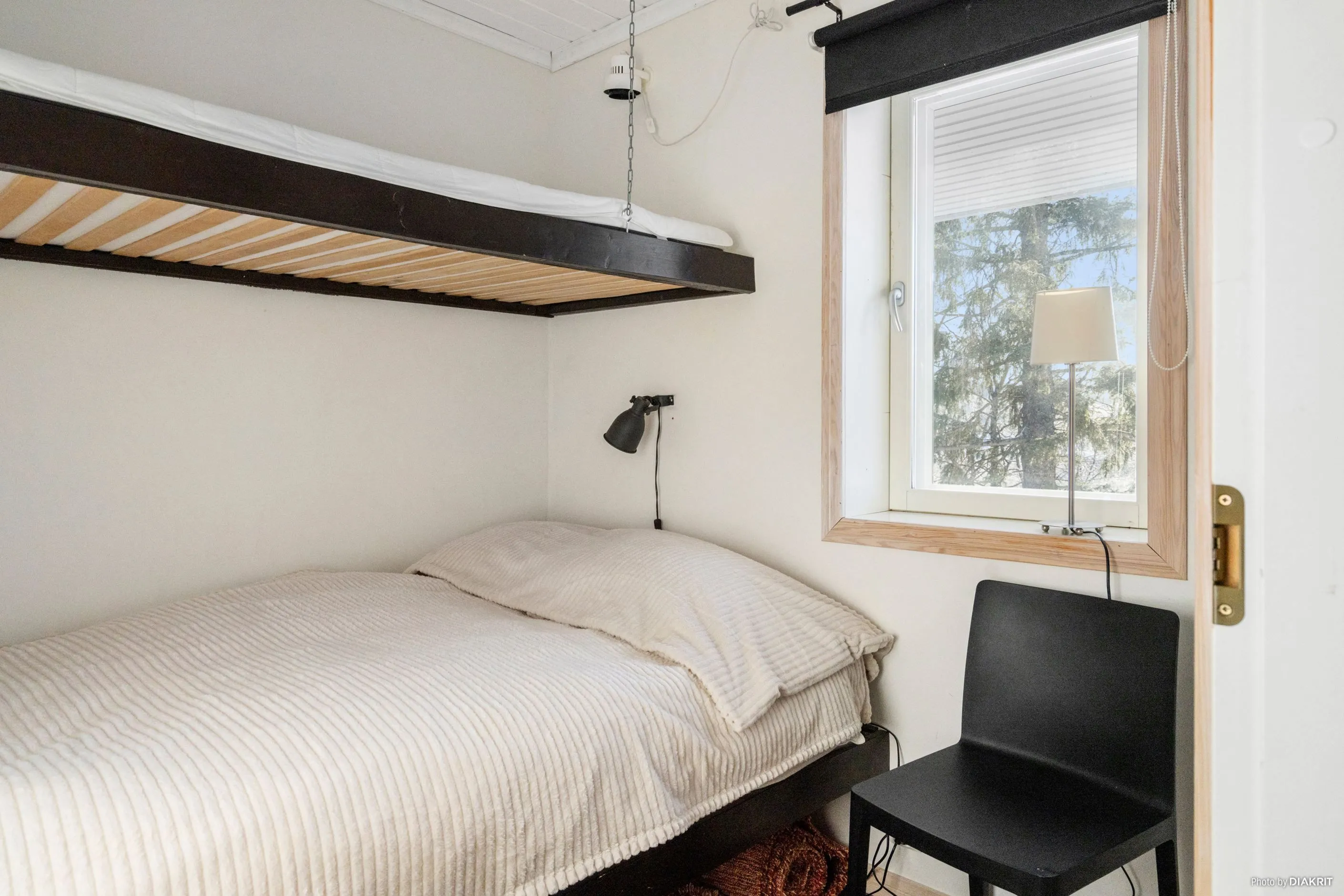 Spacious 10-Bedroom Ski Retreat in Kittelfjäll with Direct Slope Access - View image 39 of 57