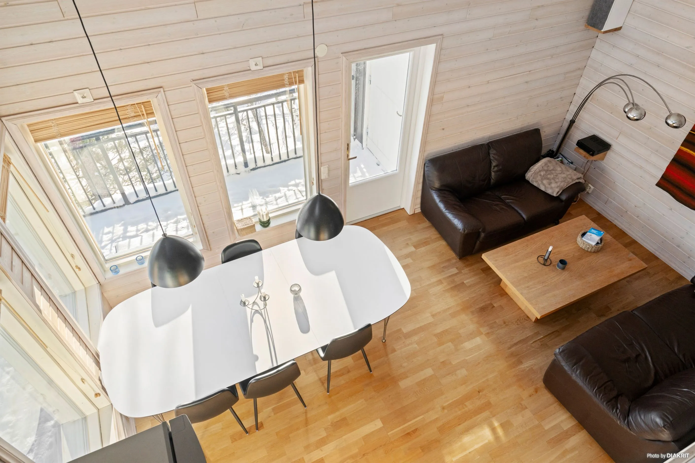 Spacious 10-Bedroom Ski Retreat in Kittelfjäll with Direct Slope Access - View image 45 of 57