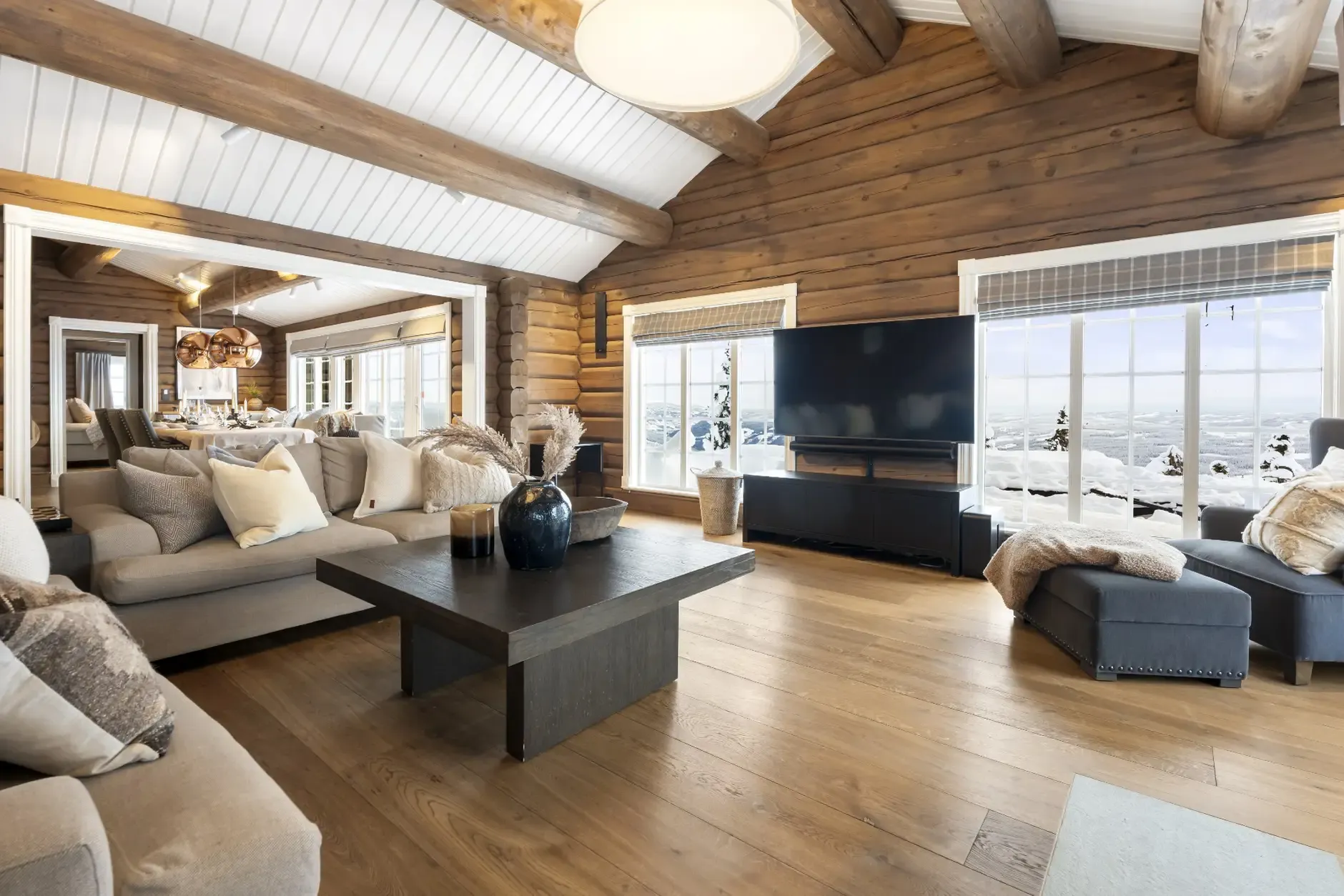 Modern 4-Bedroom Country House with Pool in Scenic Tretten, Norway - View image 9 of 49