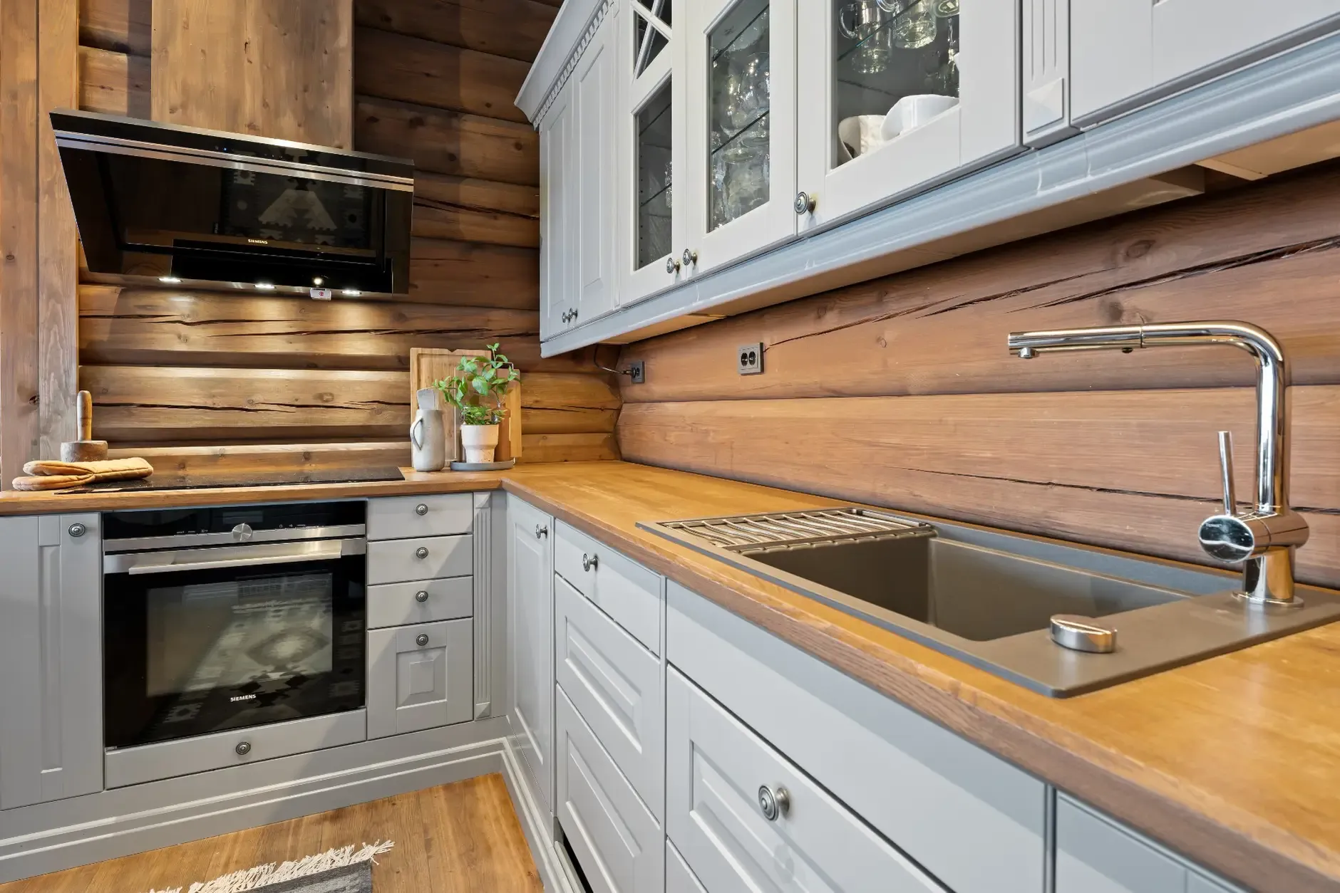 Modern 4-Bedroom Country House with Pool in Scenic Tretten, Norway - View image 20 of 49