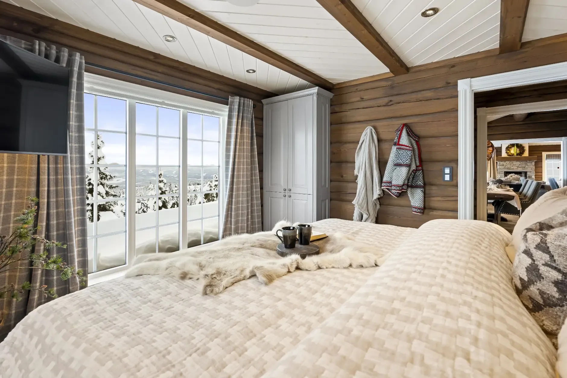 Modern 4-Bedroom Country House with Pool in Scenic Tretten, Norway - View image 23 of 49