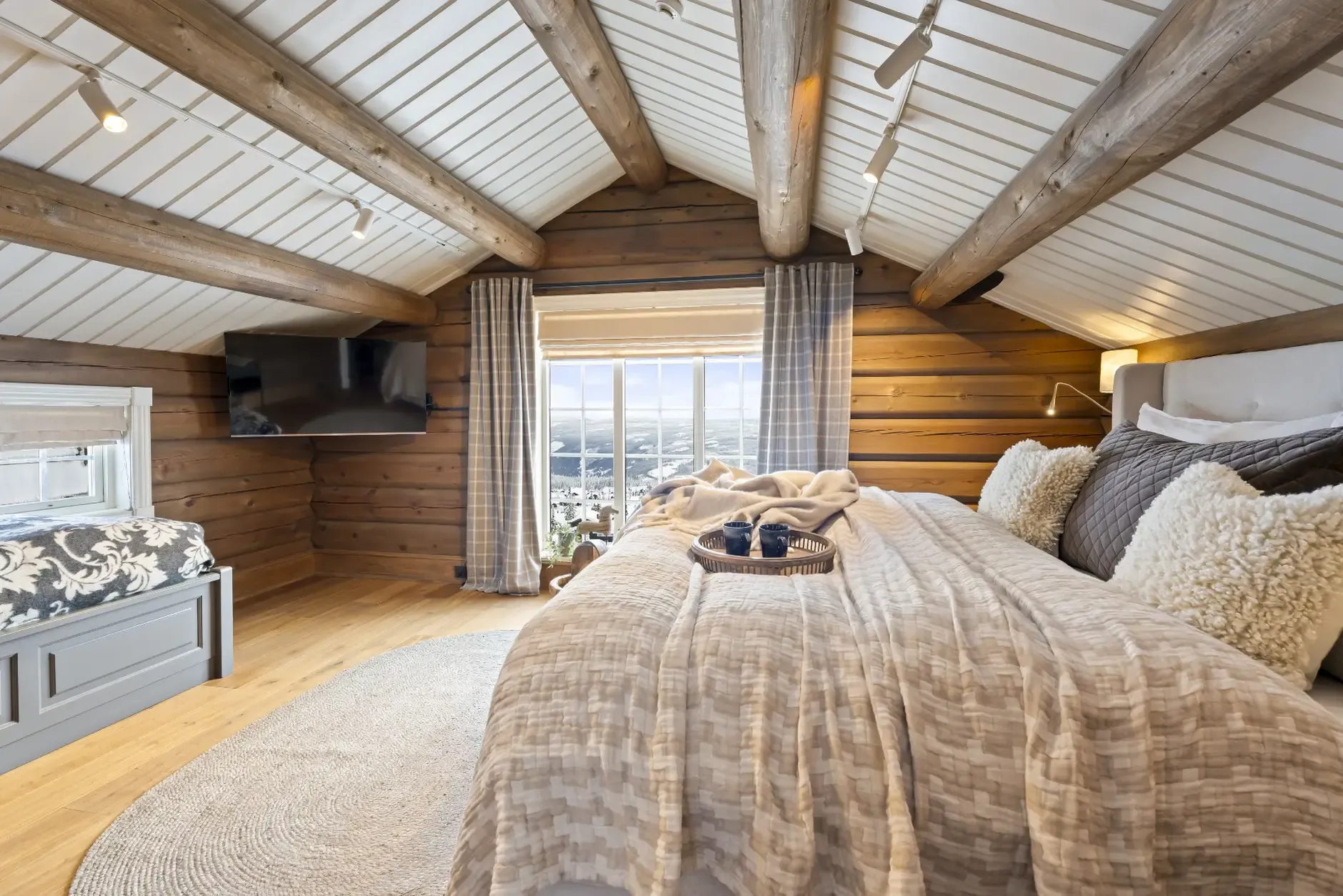 Modern 4-Bedroom Country House with Pool in Scenic Tretten, Norway - View image 31 of 49