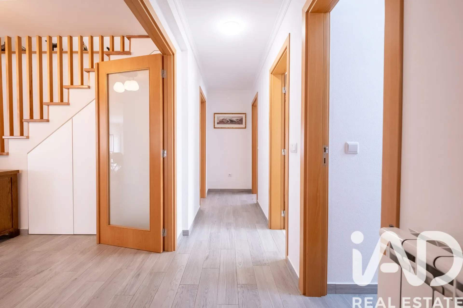 Contemporary 3-Bedroom House with Terrace and Garden in Coja, Portugal - View image 22 of 37