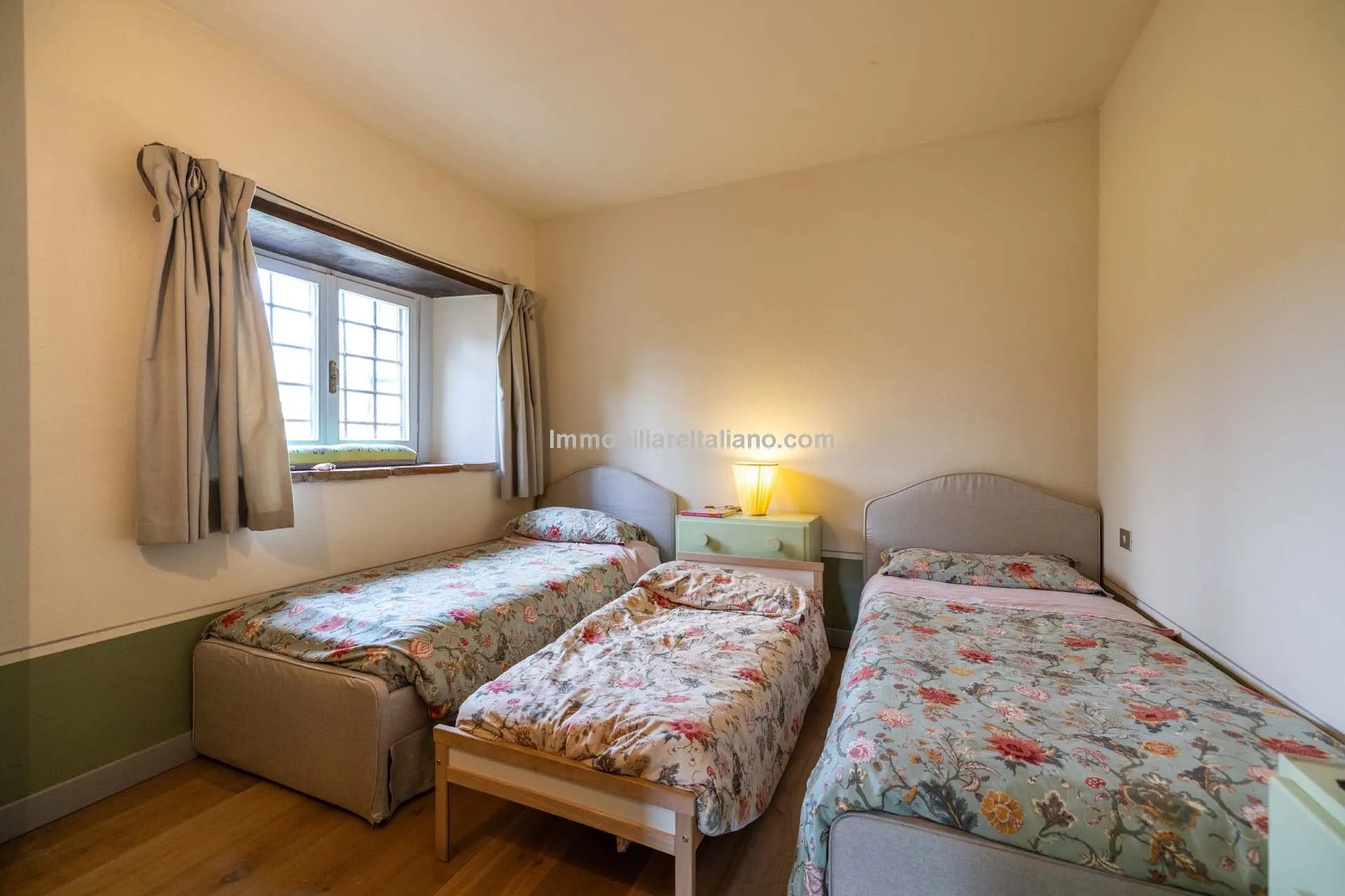 5-Bedroom Farmhouse with Expansive Gardens in Tuscany's Arezzo Province - View image 55 of 66