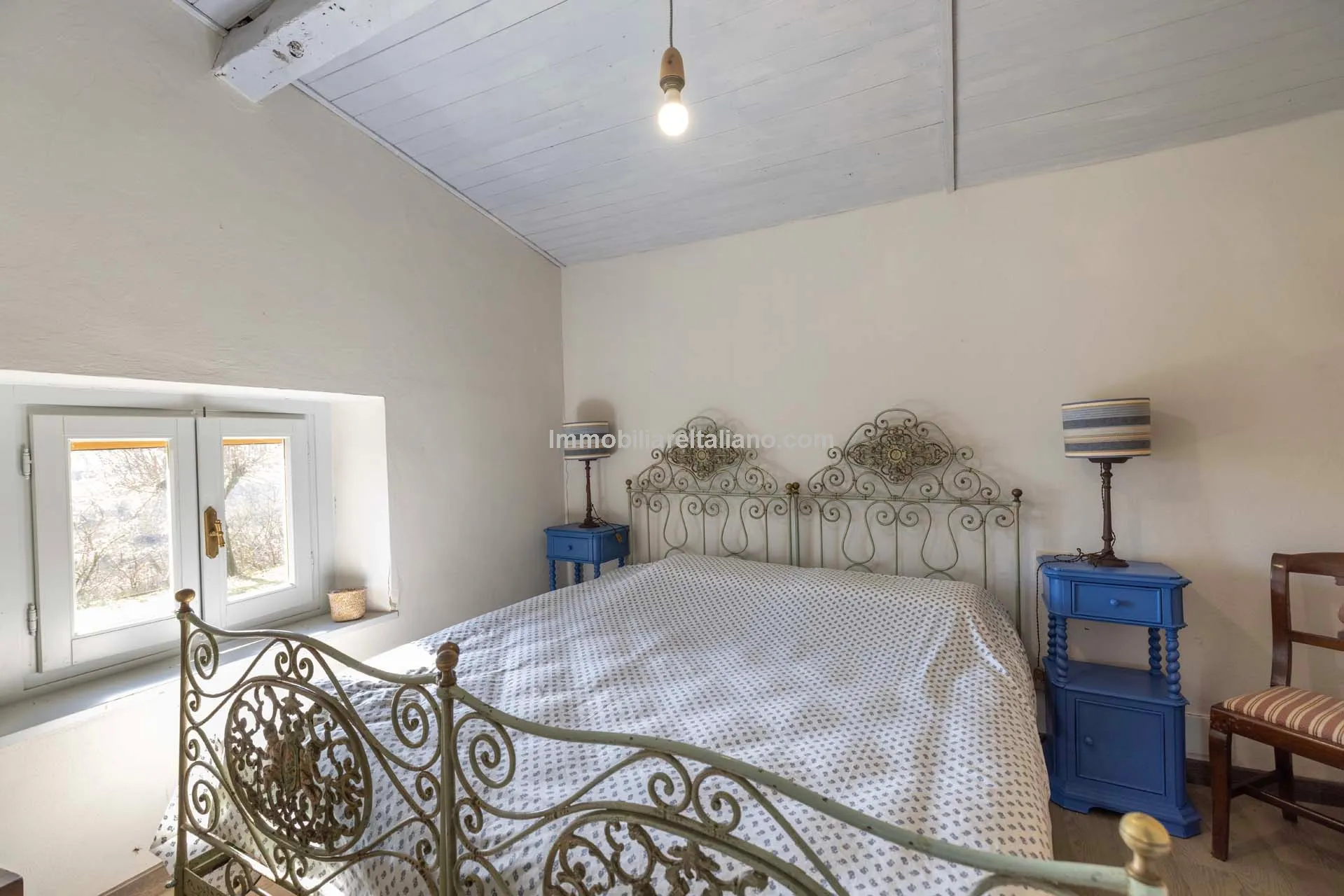 5-Bedroom Farmhouse with Expansive Gardens in Tuscany's Arezzo Province - View image 66 of 66