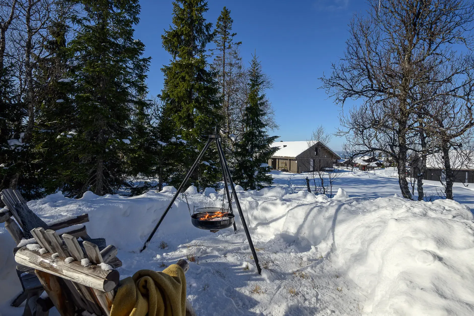 Contemporary 3-Bedroom Cabin with Ski Access in Scenic Øyer, Norway - View image 33 of 38