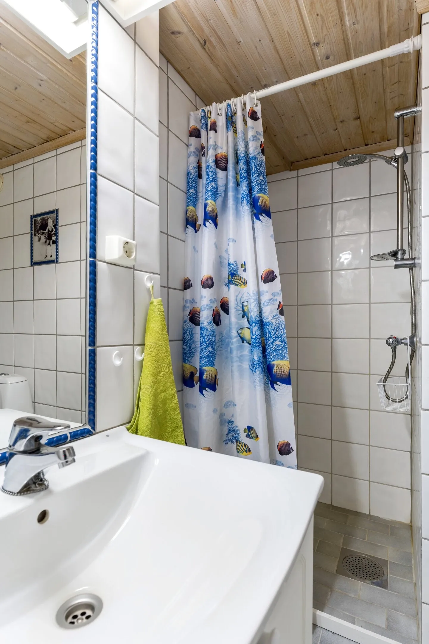 Spacious 1950s Country House in Gol with Expansive Grounds and 4 Bedrooms - View image 25 of 34