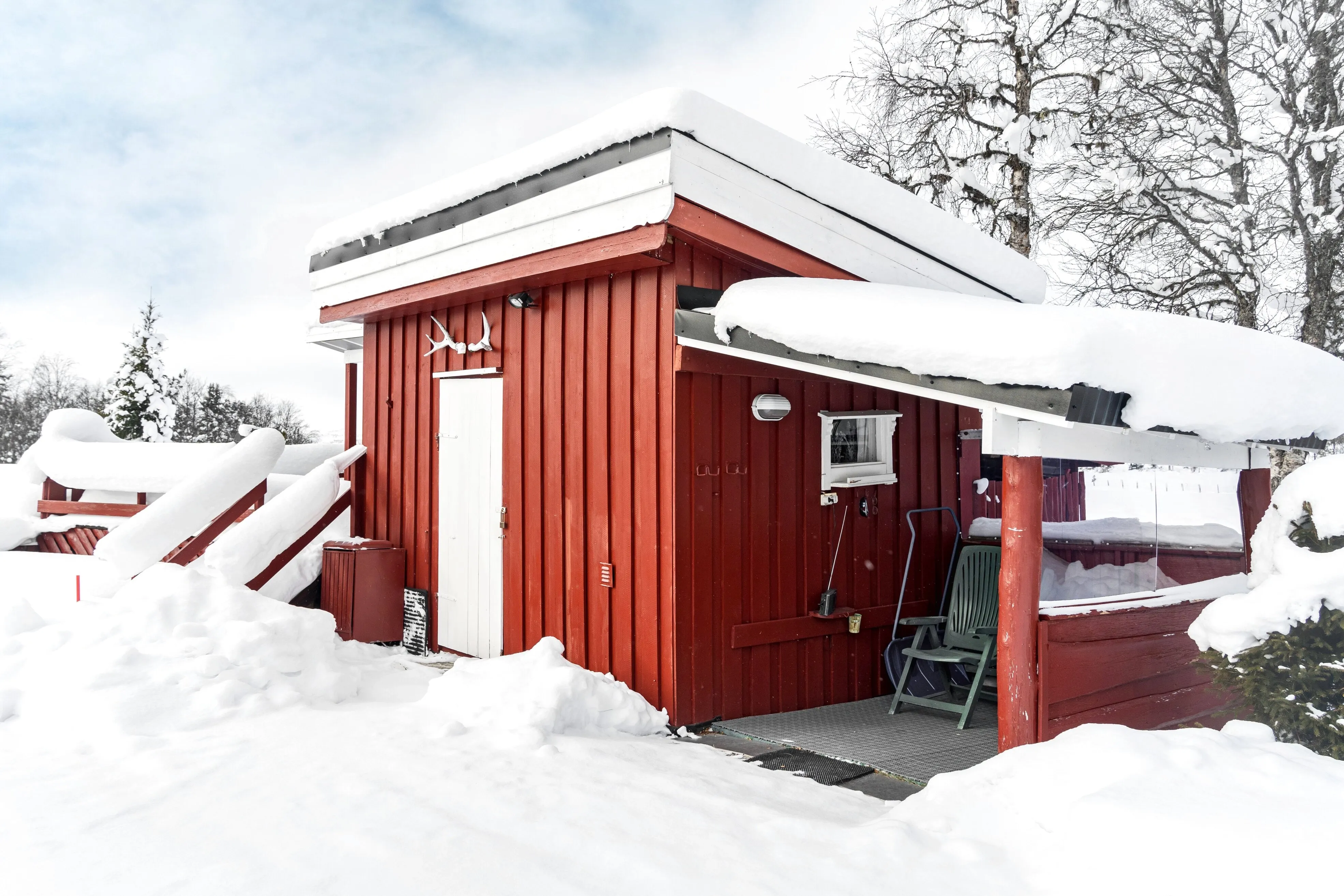 Spacious 1950s Country House in Gol with Expansive Grounds and 4 Bedrooms - View image 28 of 34