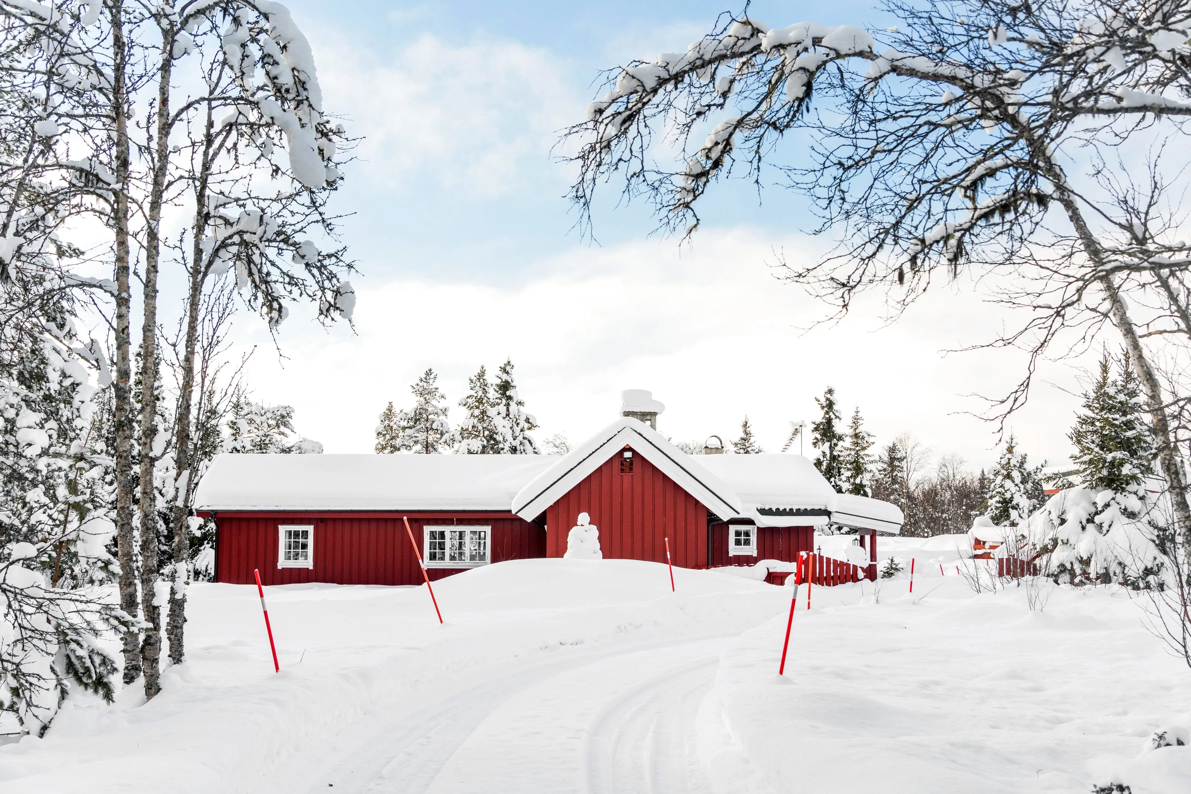 Spacious 1950s Country House in Gol with Expansive Grounds and 4 Bedrooms - View image 33 of 34