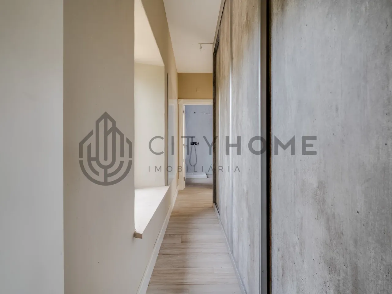 3-Bedroom Algarve House with Expansive Citrus Orchard and Rural Potential - View image 15 of 36