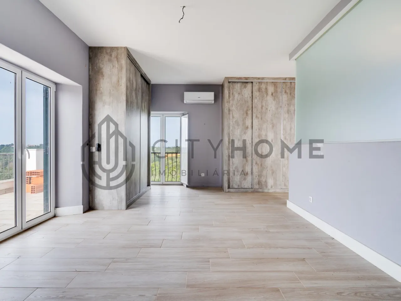 3-Bedroom Algarve House with Expansive Citrus Orchard and Rural Potential - View image 23 of 36