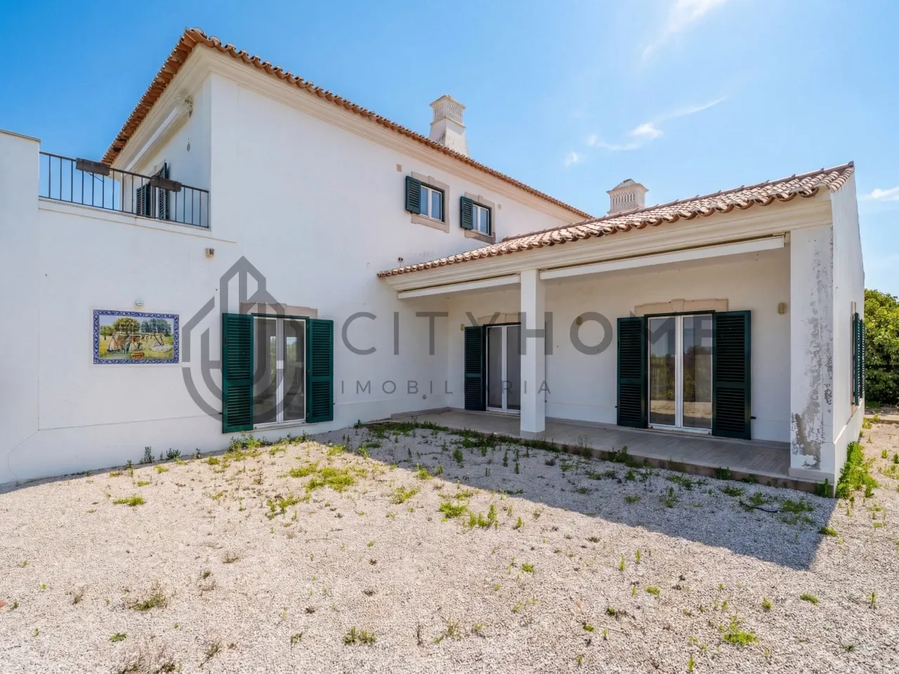 3-Bedroom Algarve House with Expansive Citrus Orchard and Rural Potential - View image 34 of 36