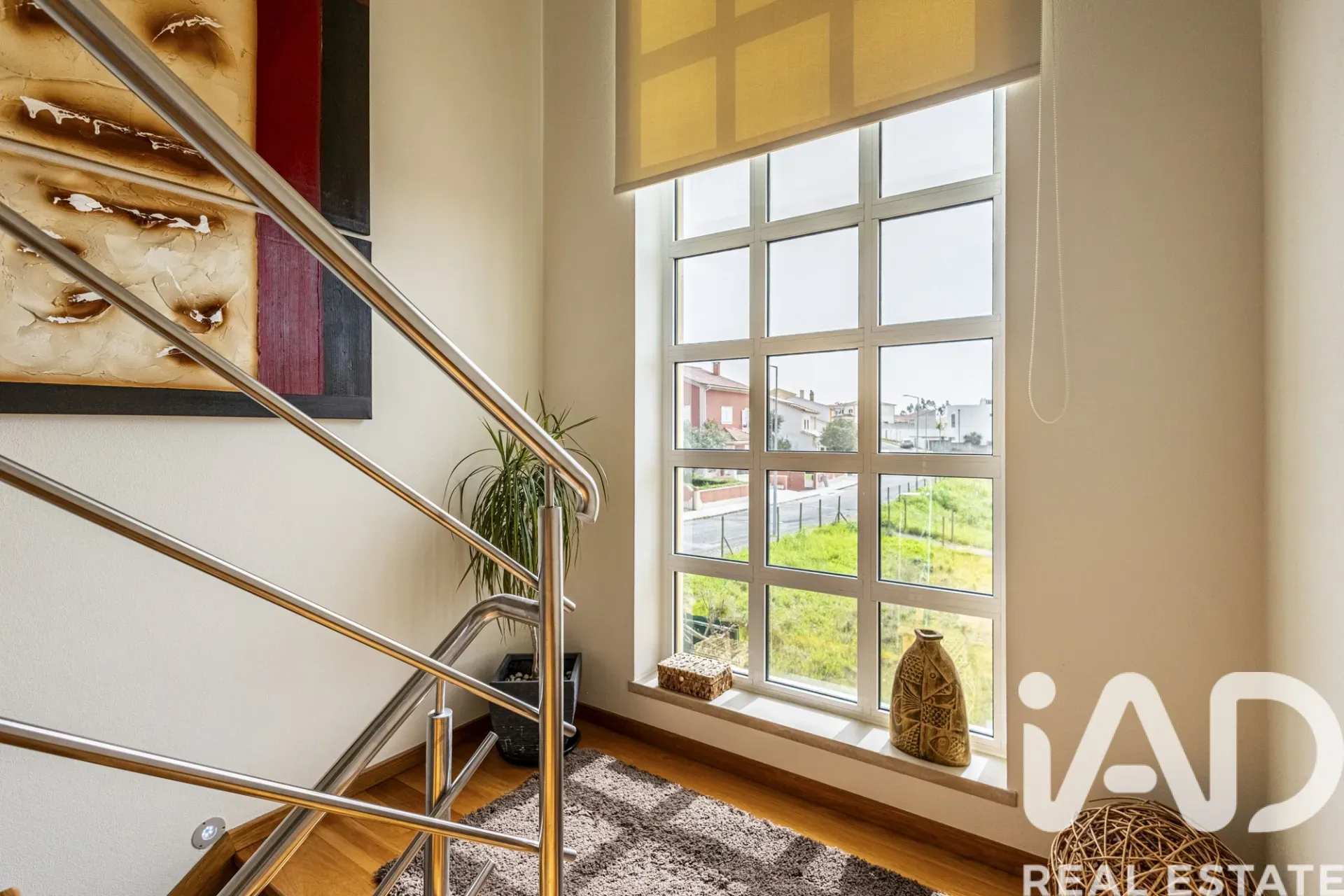 Spacious 5-Bedroom Family Home with Garden in Rio Maior, Portugal - View image 17 of 40