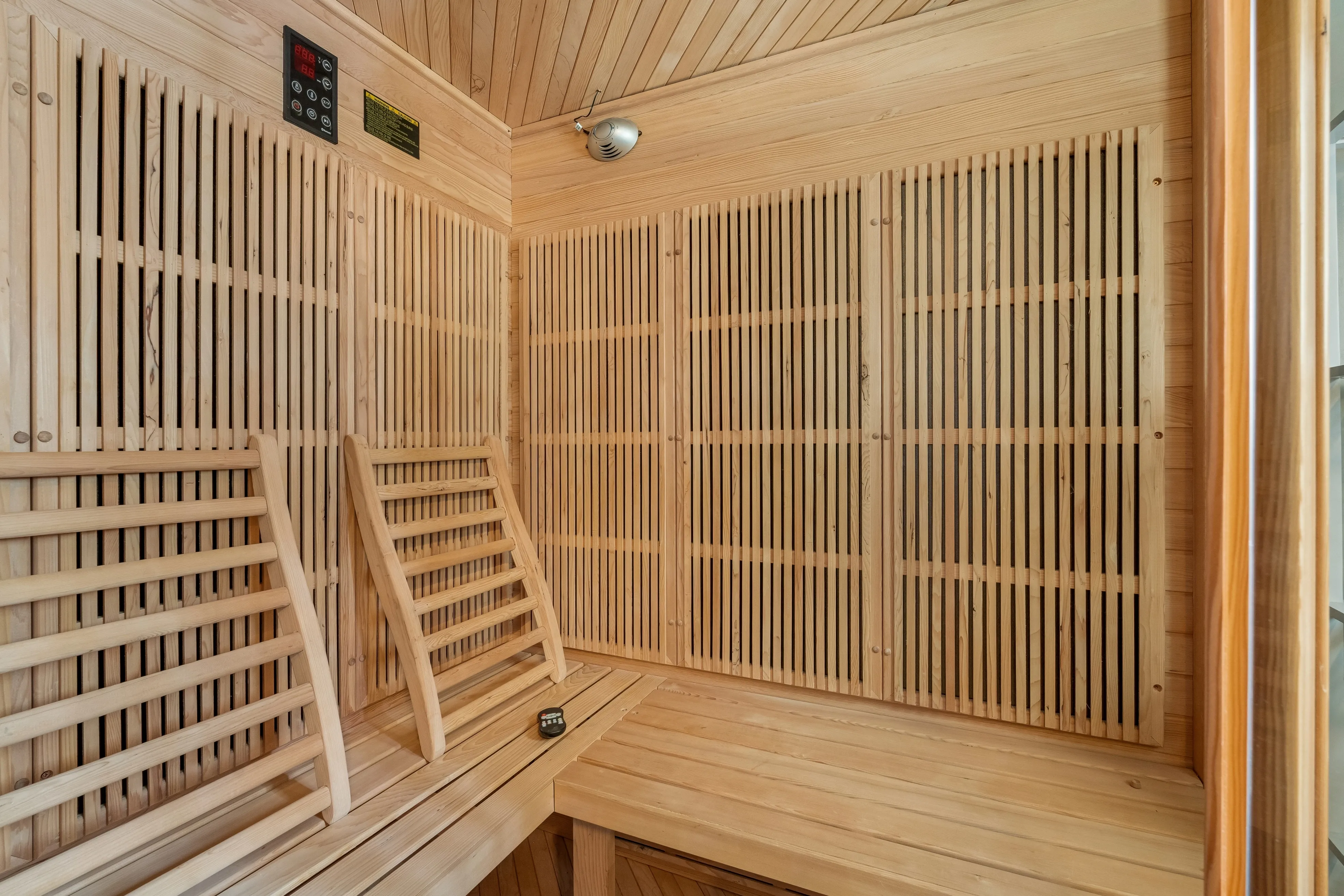 1950s Cabin in Valdres with Terrace and Scenic Outdoor Activities - View image 16 of 21