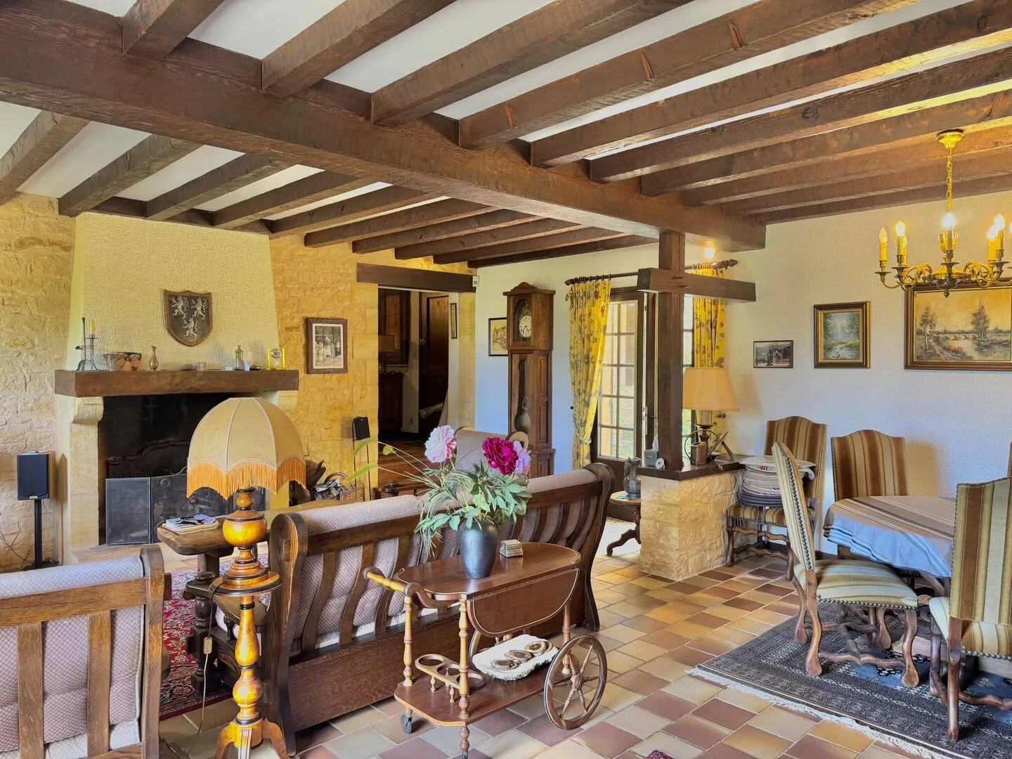 3-Bedroom House with Expansive Garden in Le Bugue's Historic Périgord Noir - View image 6 of 27