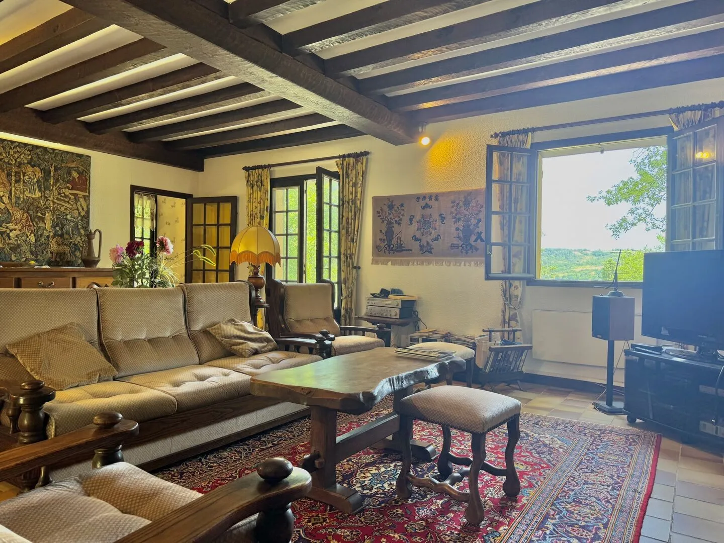3-Bedroom House with Expansive Garden in Le Bugue's Historic Périgord Noir - View image 7 of 27