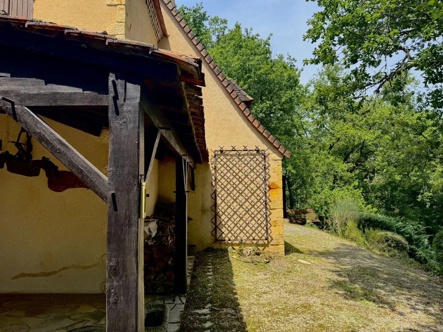 3-Bedroom House with Expansive Garden in Le Bugue's Historic Périgord Noir - View image 27 of 27