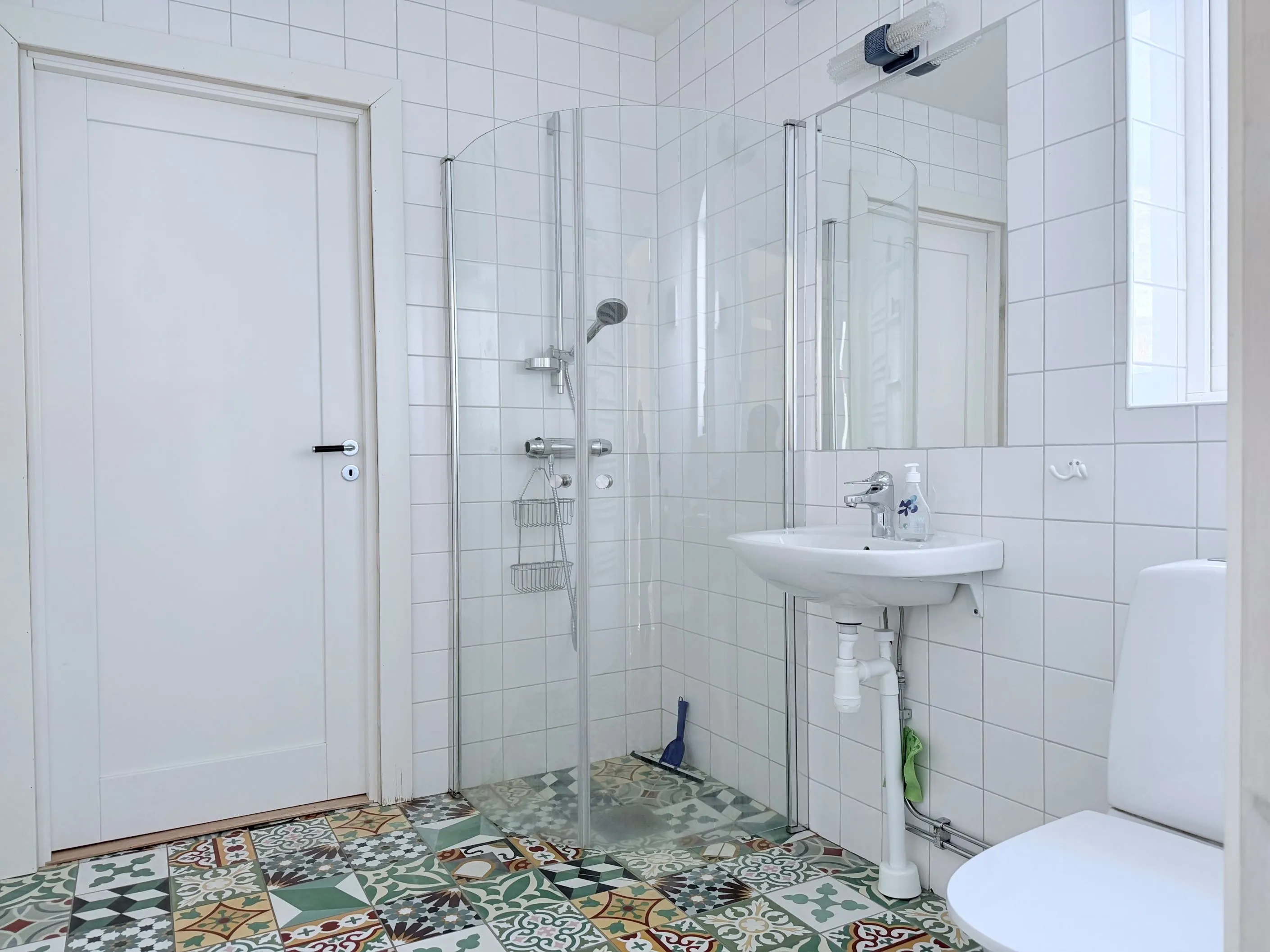 1950s 5-Bedroom Country House with Terrace in Scenic Tänndalen, Sweden - View image 10 of 37