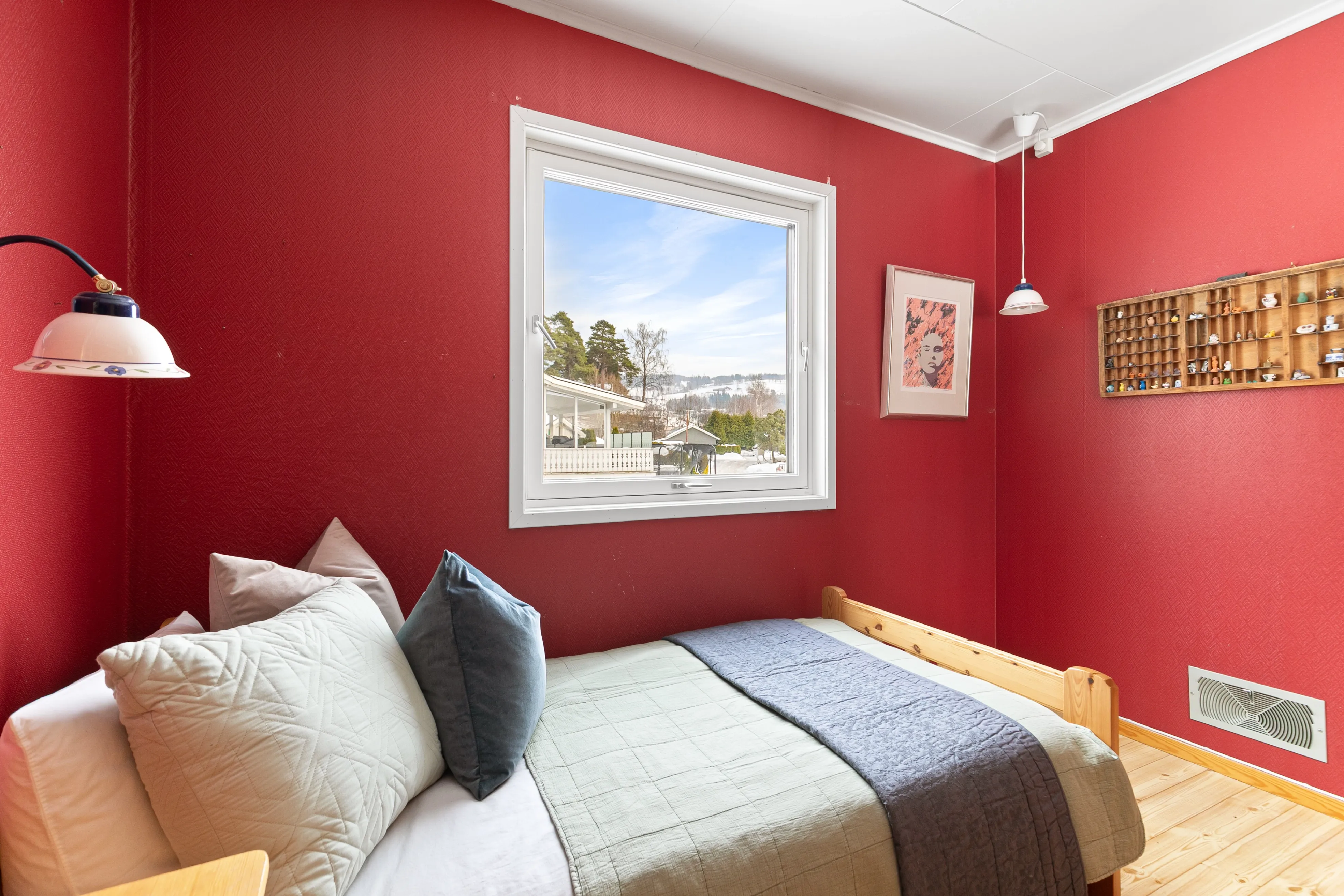 Spacious 4-Bedroom House with Expansive Garden in Family-Friendly Brumunddal - View image 30 of 46