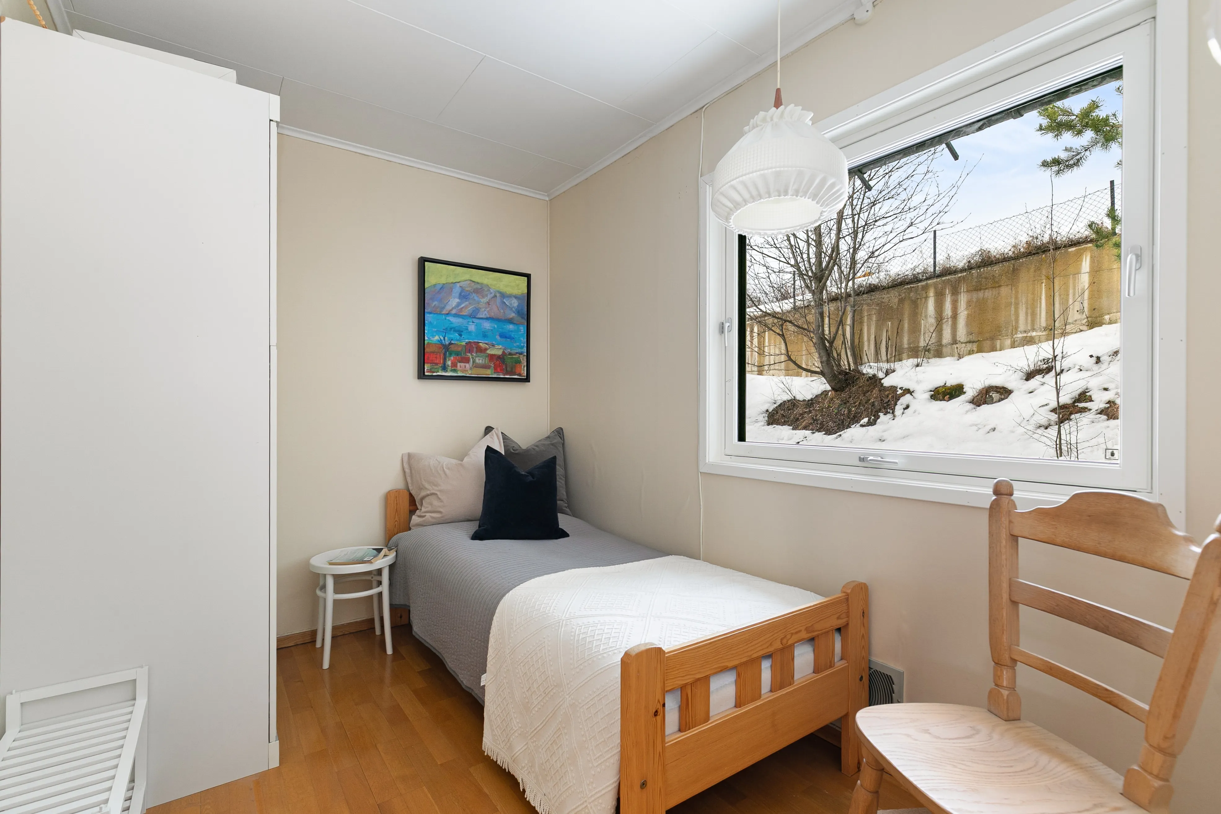 Spacious 4-Bedroom House with Expansive Garden in Family-Friendly Brumunddal - View image 32 of 46