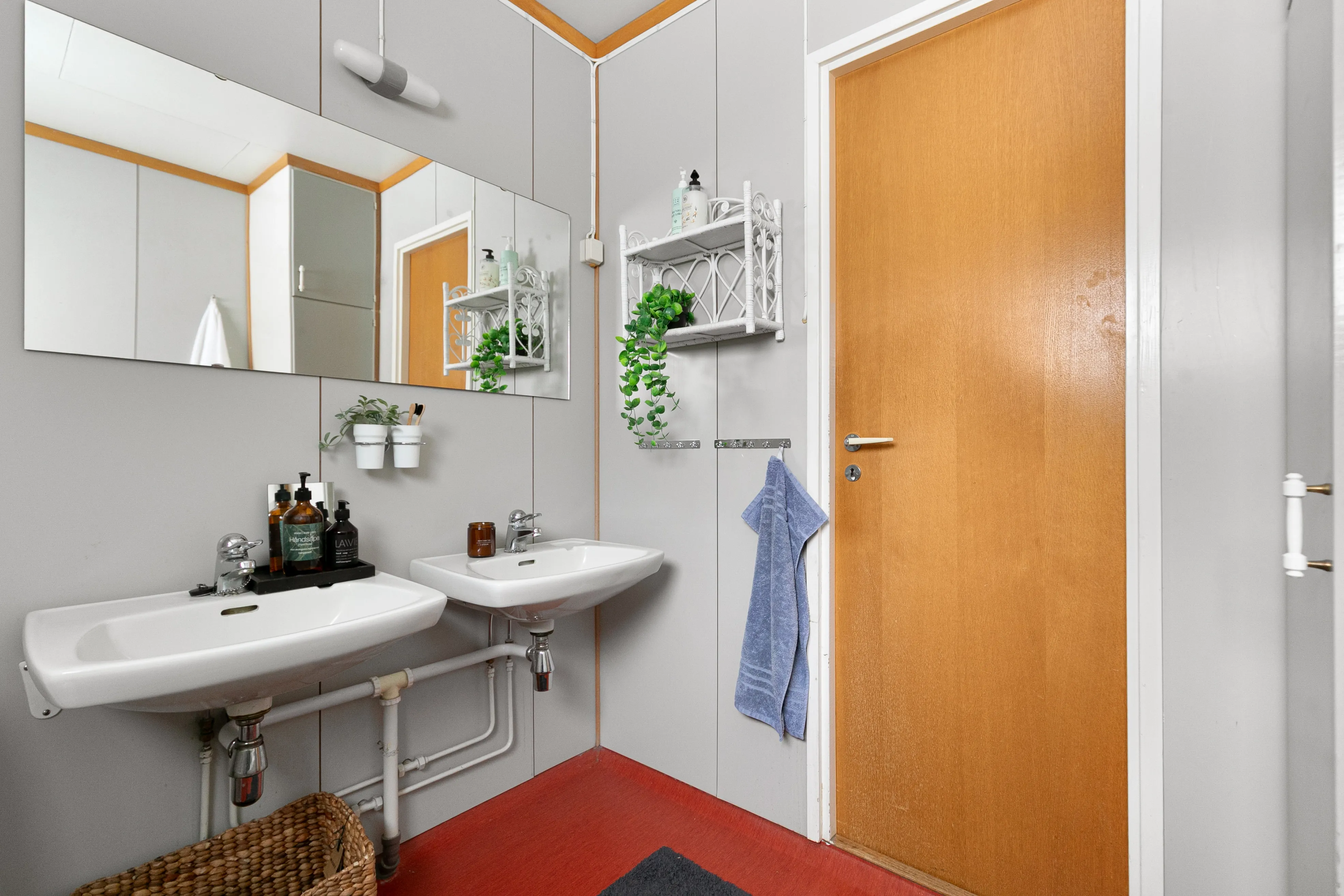 Spacious 4-Bedroom House with Expansive Garden in Family-Friendly Brumunddal - View image 34 of 46