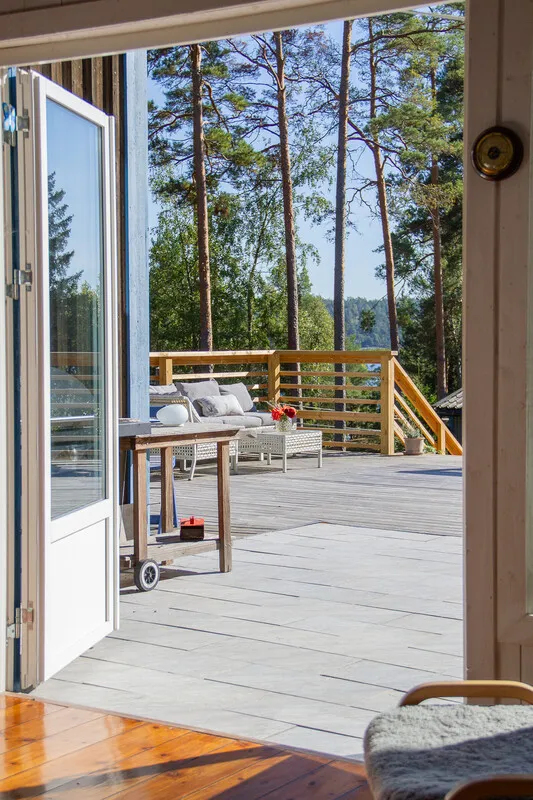 Scenic Swedish Retreat with Expansive Garden and Terrace in Långgarn - View image 16 of 39