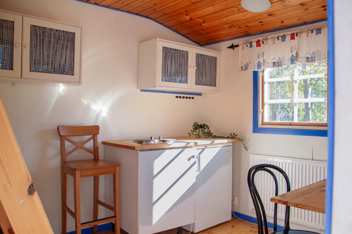 Scenic Swedish Retreat with Expansive Garden and Terrace in Långgarn - View image 34 of 39