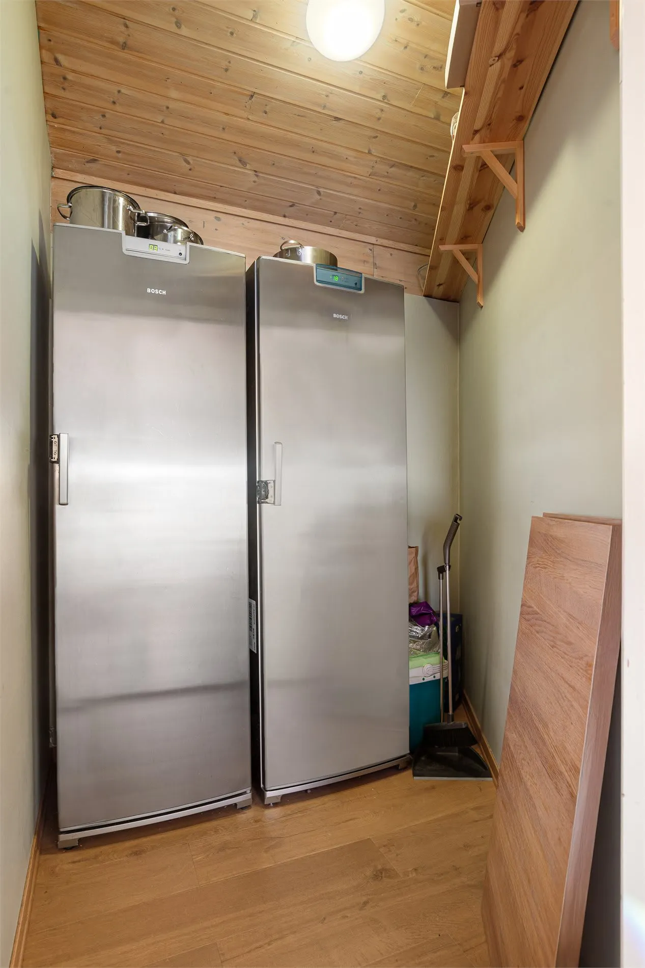 4-Bedroom House with Expansive Garden in Oslo's Prestigious Holmenkollen - View image 22 of 57