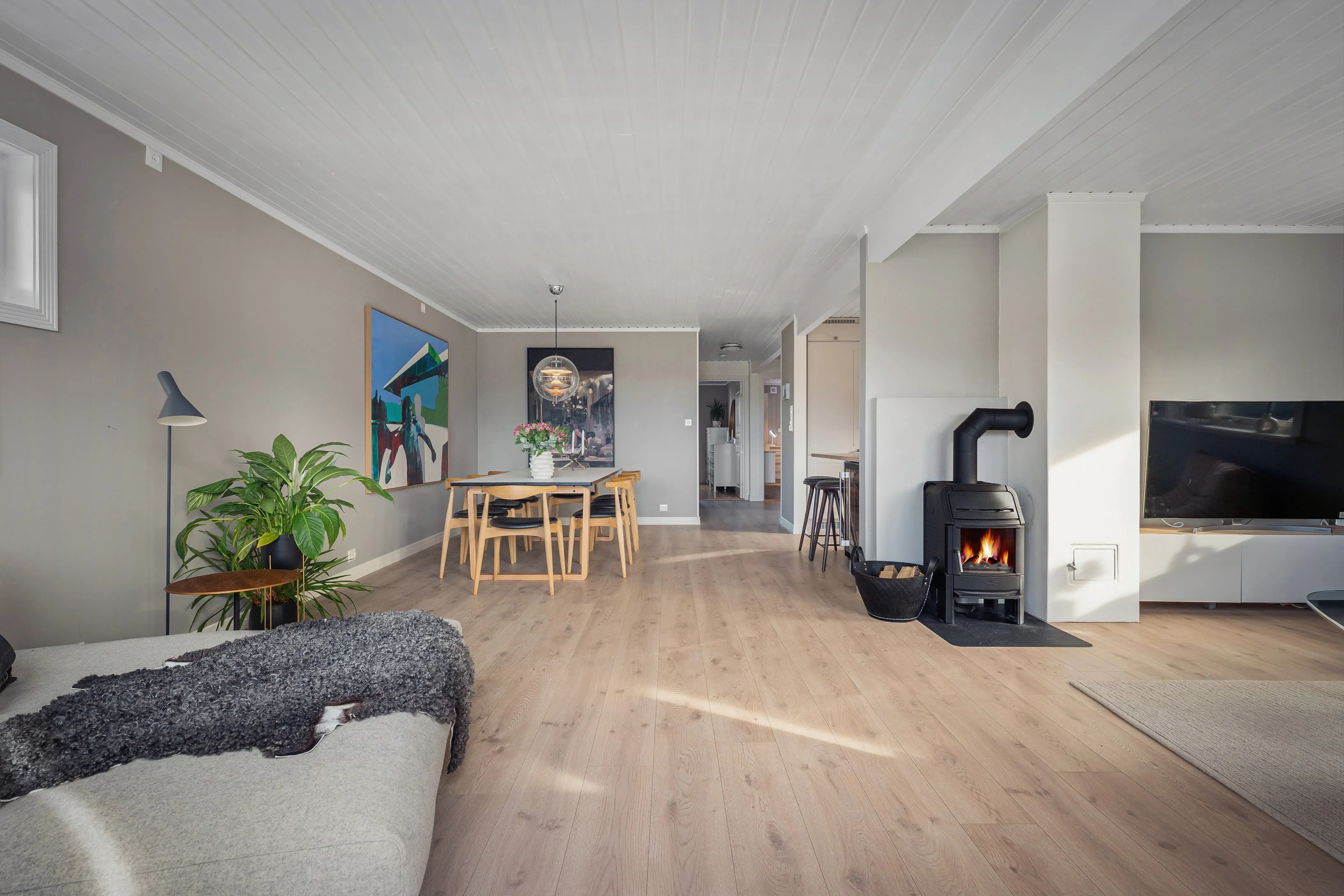 Spacious 3-Bedroom House with Large Terrace Near Ski Centre, Norway - View image 16 of 46