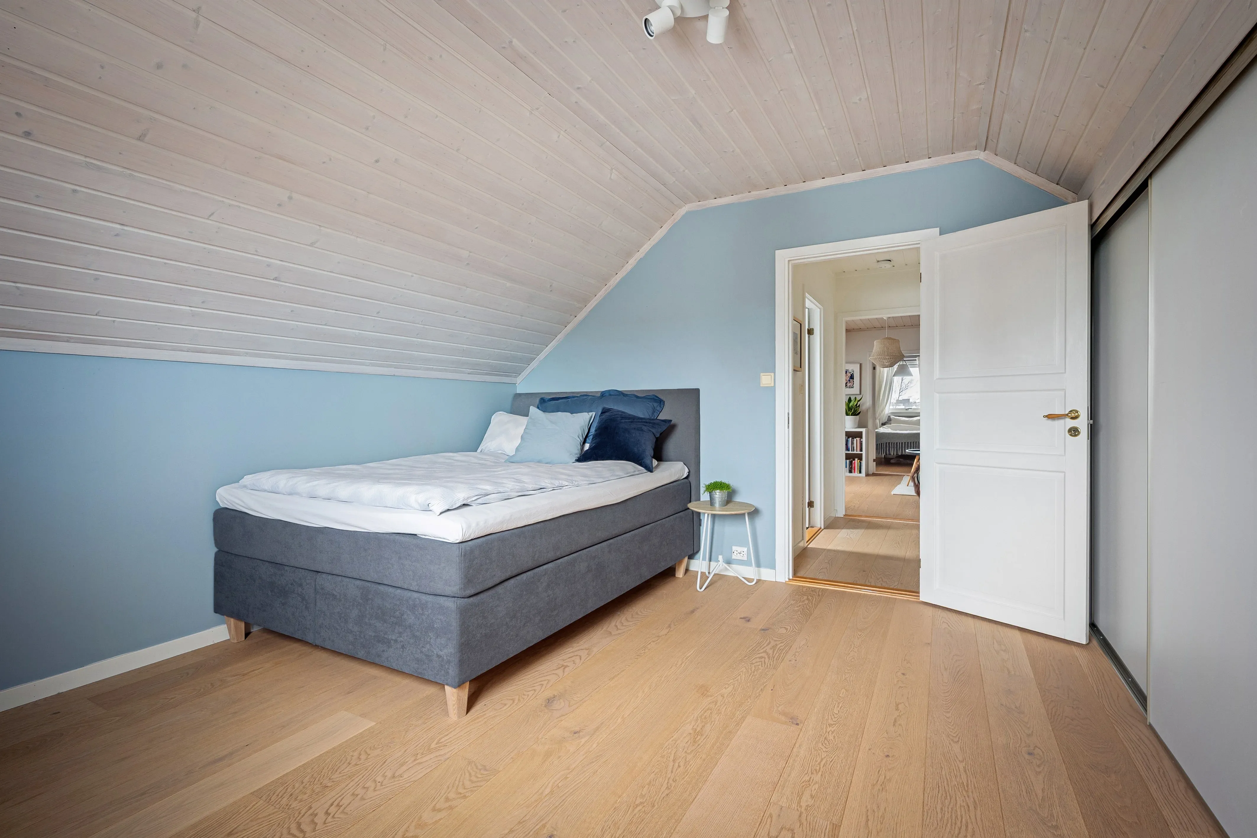 Spacious 3-Bedroom House with Large Terrace Near Ski Centre, Norway - View image 33 of 46