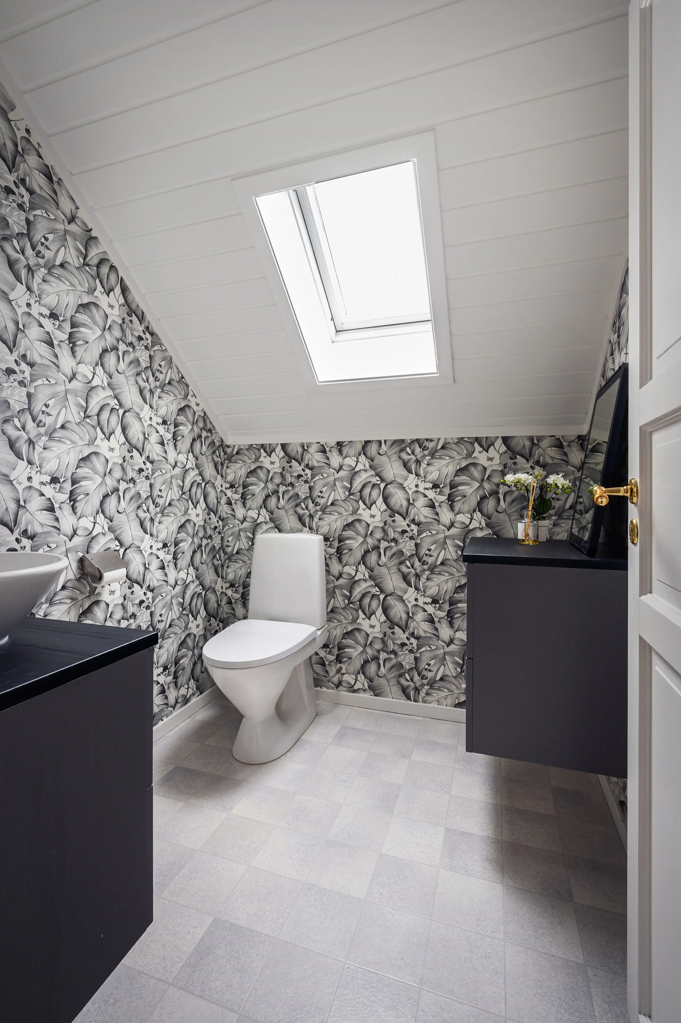 Spacious 3-Bedroom House with Large Terrace Near Ski Centre, Norway - View image 35 of 46