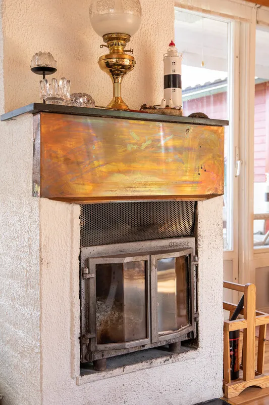 1960s Swedish Country House with Expansive Gardens and Lakeside Views - View image 11 of 39