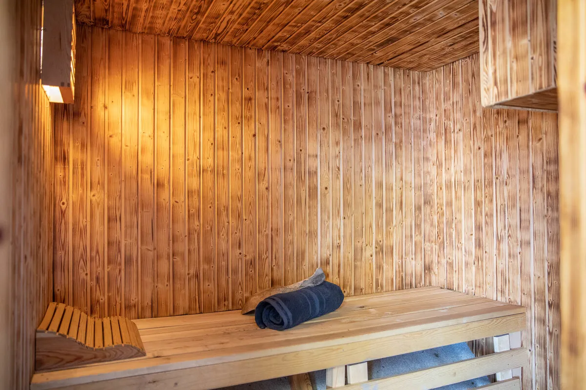 1960s Swedish Country House with Expansive Gardens and Lakeside Views - View image 28 of 39