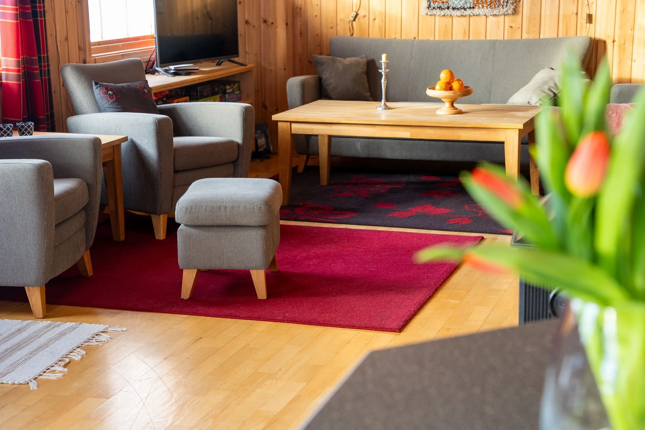 1980s Swedish Country House with Terrace and Expansive Lot in Överuman - View image 13 of 33